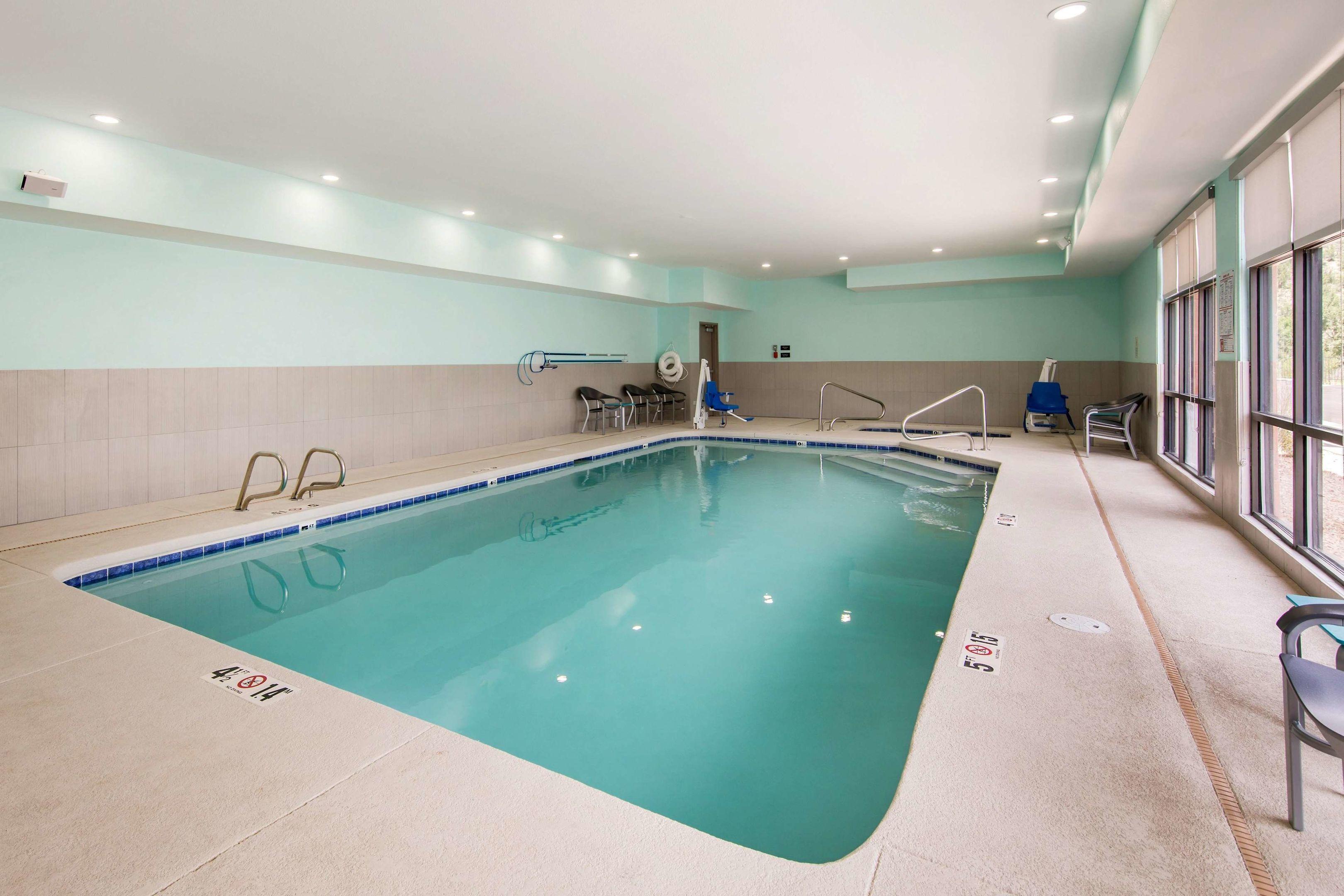 Hampton Inn & Suites Ruidoso Downs — photo 4
