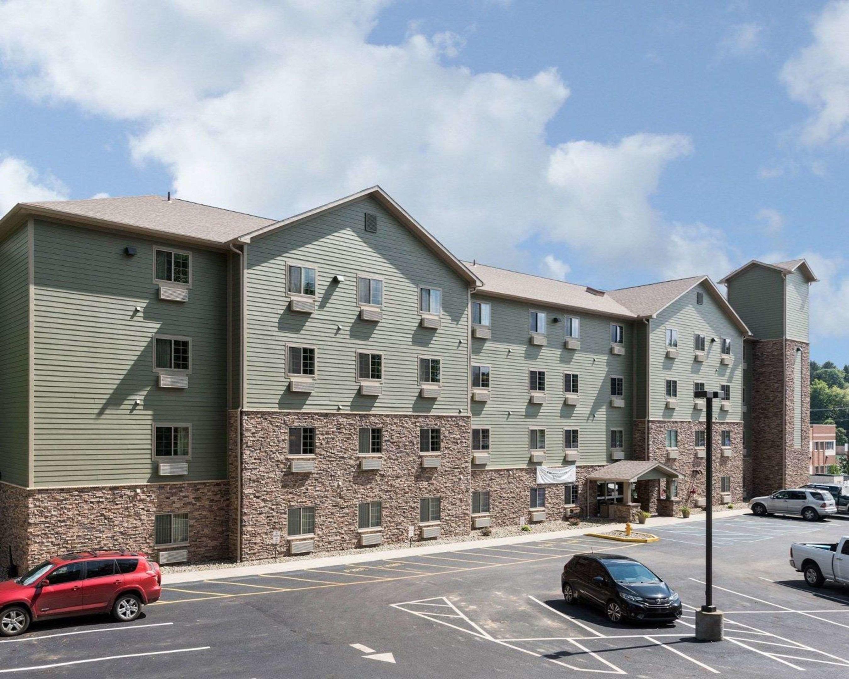 Suburban Extended Stay Hotel — photo 3
