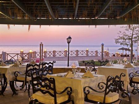 Hilton Sharm Waterfalls Resort — photo 4