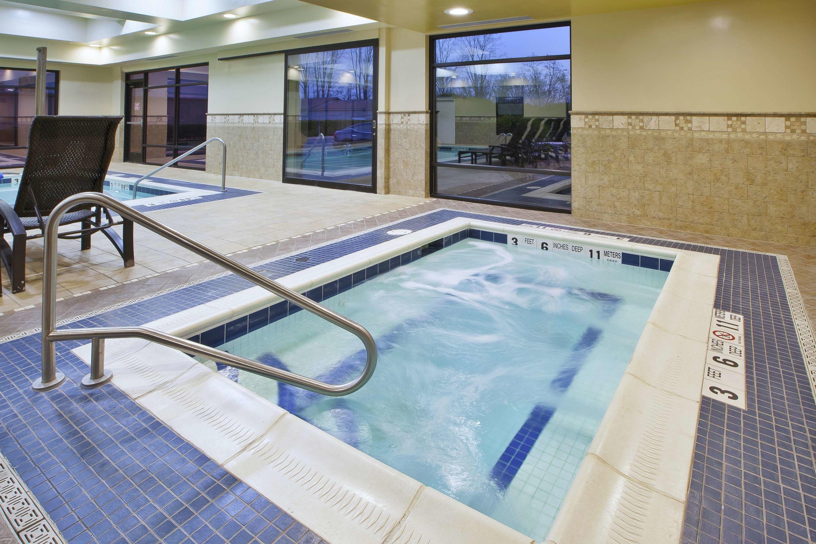 Hampton Inn & Suites Plattsburgh — photo 4