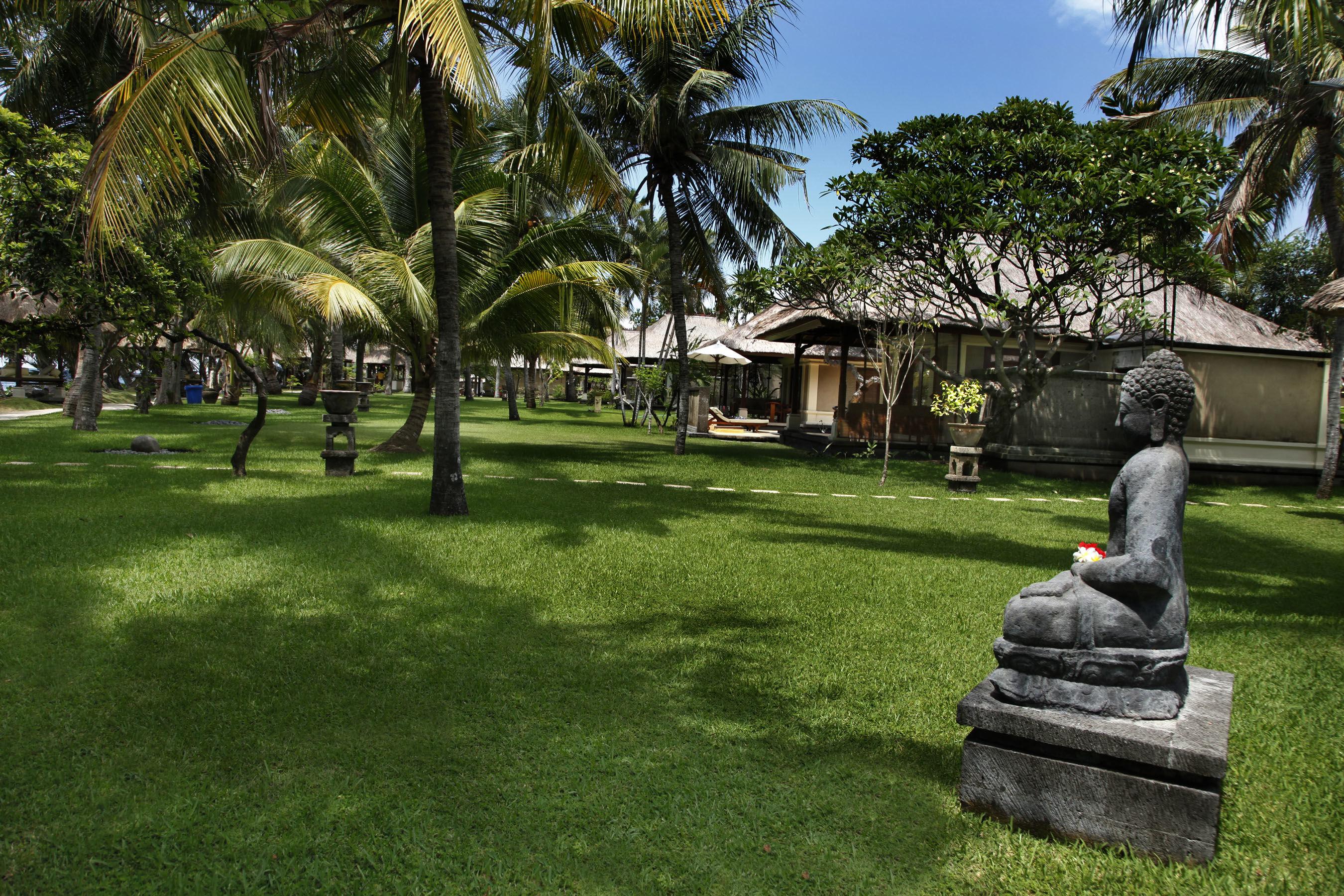 Puri Bagus Lovina — photo 5