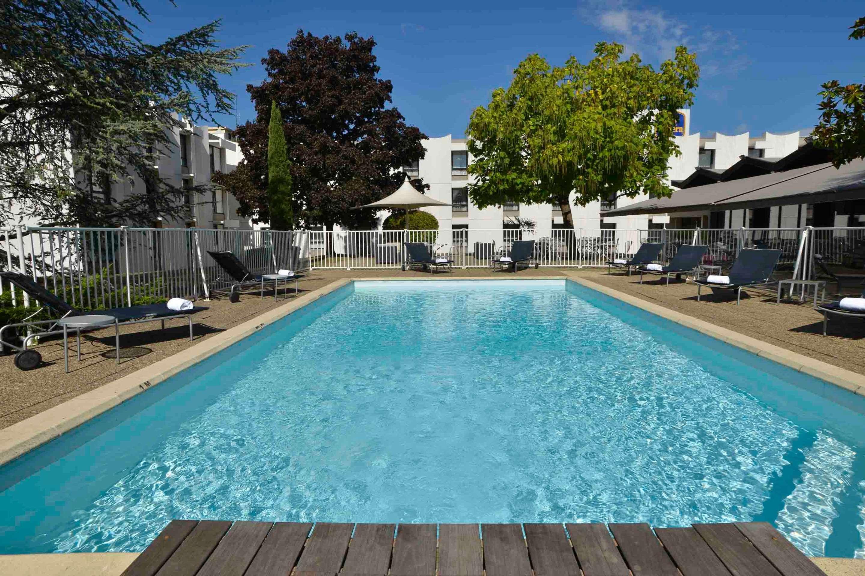 Best Western Hotel Saint-Etienne Aeroport — photo 4