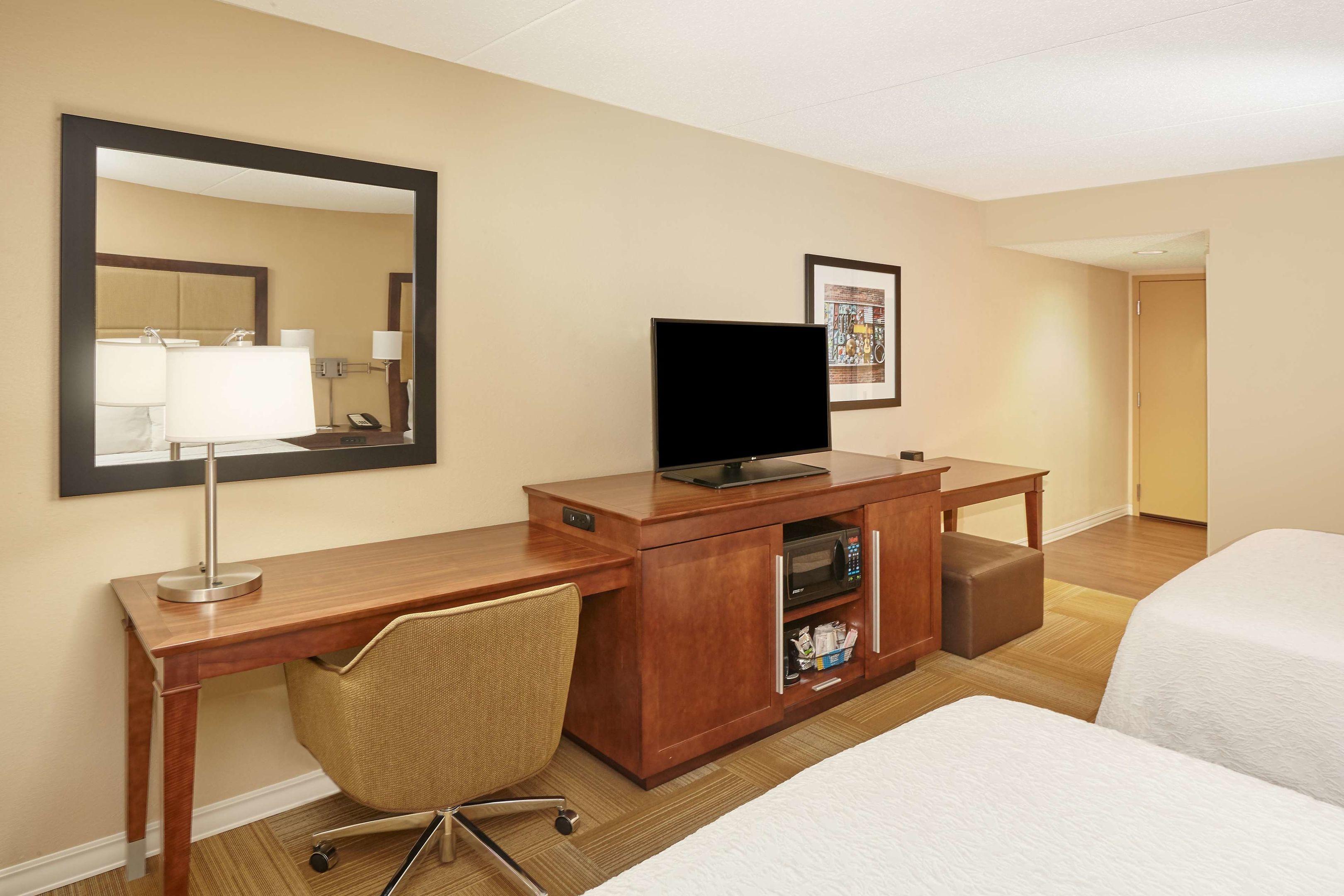Hampton Inn Lafayette — photo 5