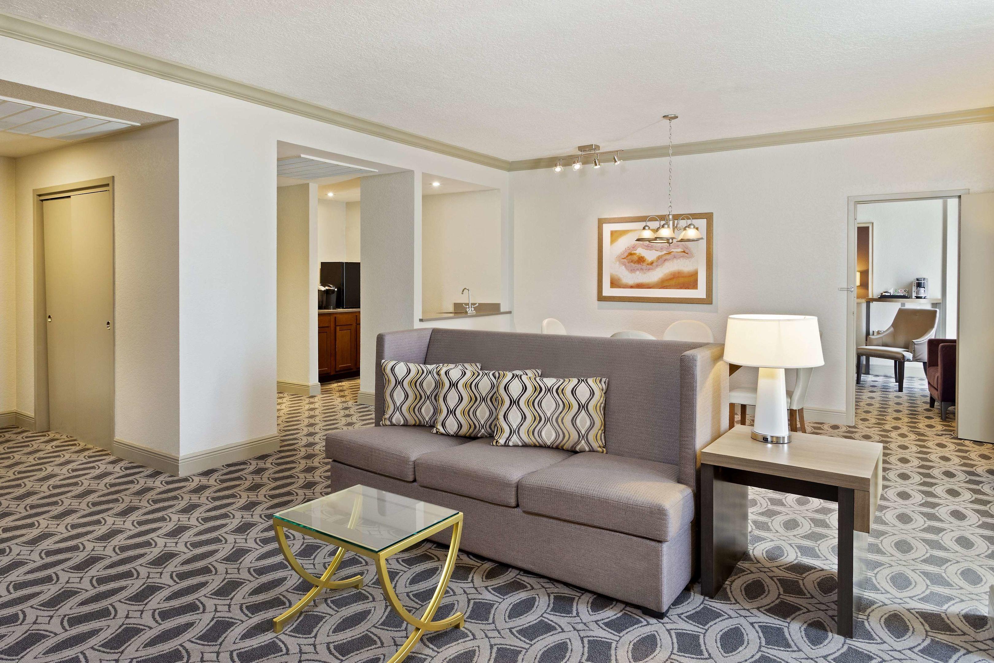 DoubleTree by Hilton Hotel Orlando East - UCF Area — photo 5