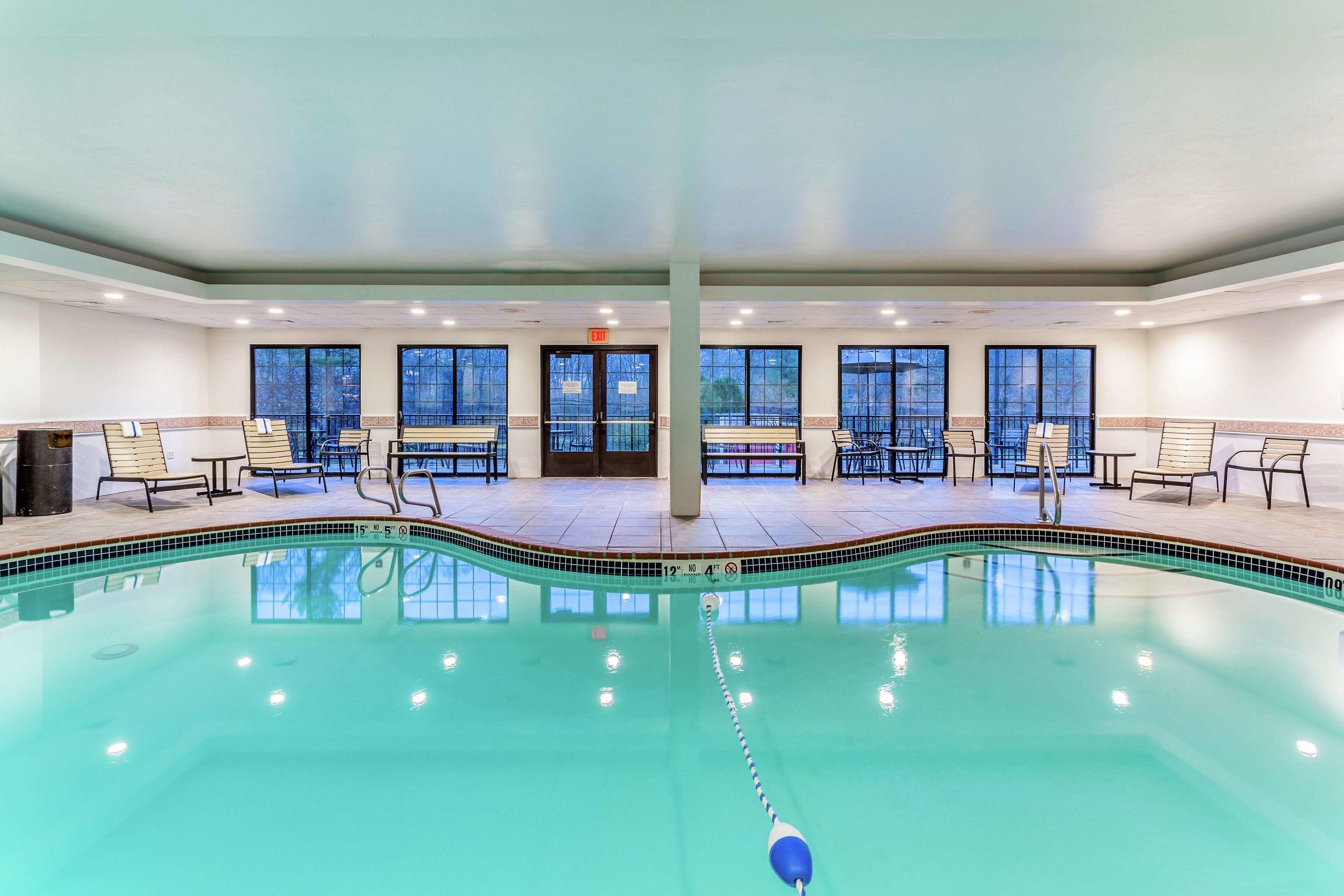 Hampton Inn Boston/Peabody — photo 4