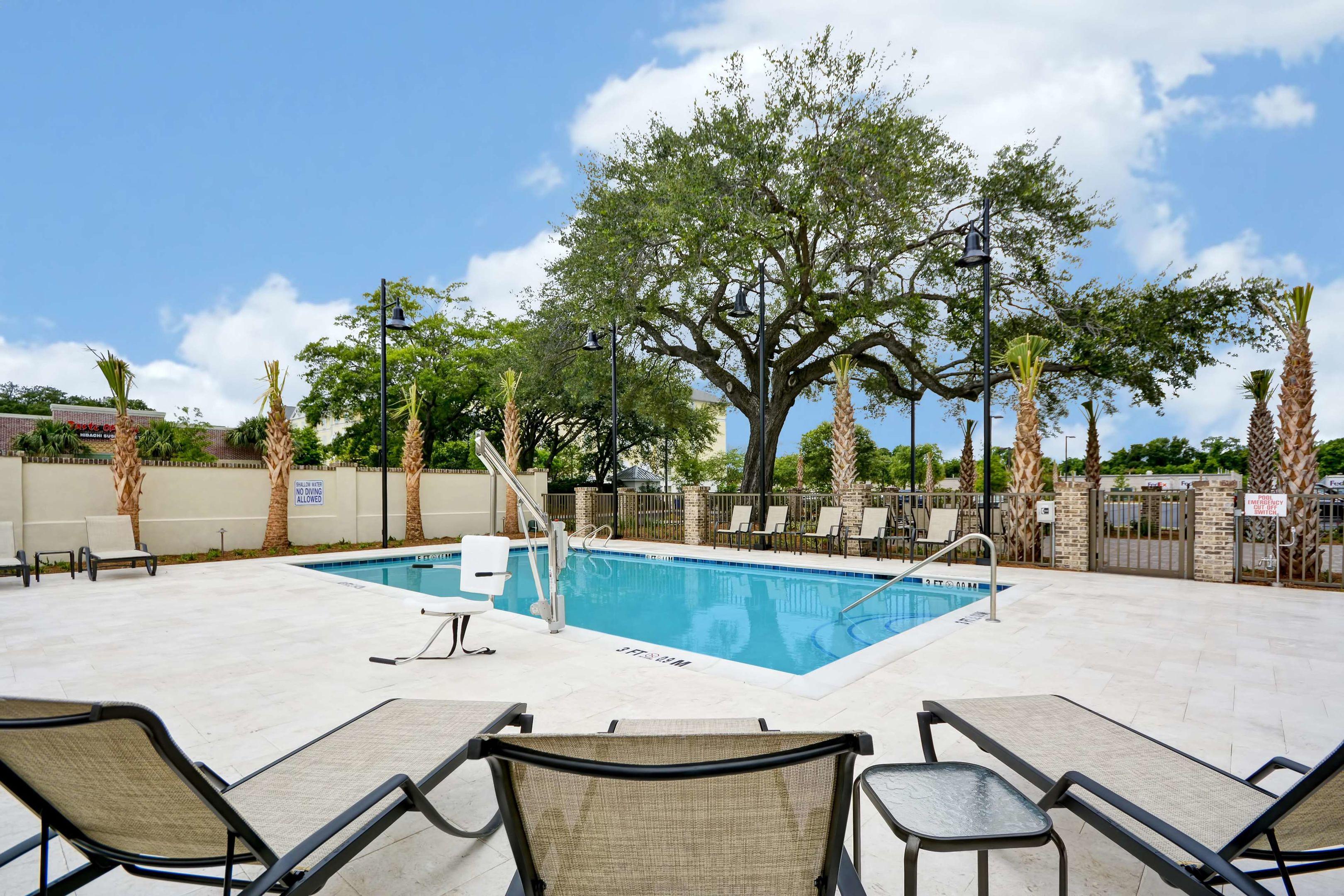 Hampton Inn & Suites Charleston Airport — photo 4