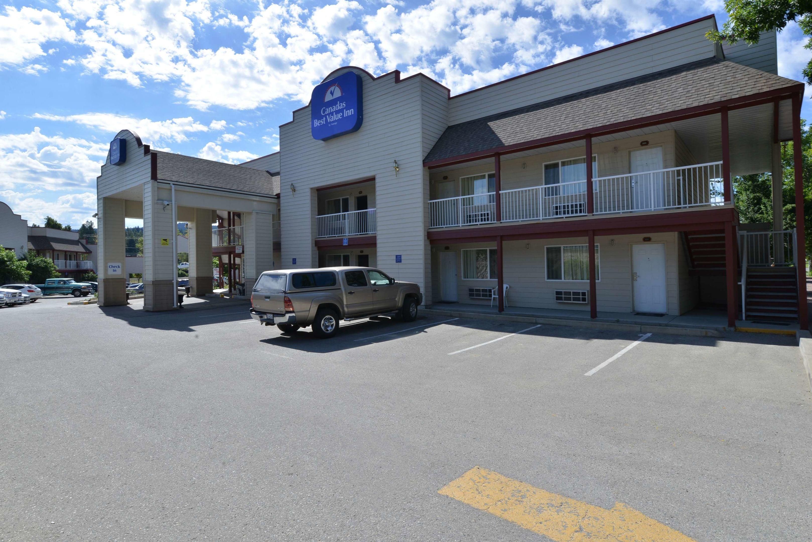 Canadas Best Value Inn & Suites - Princeton — photo 4