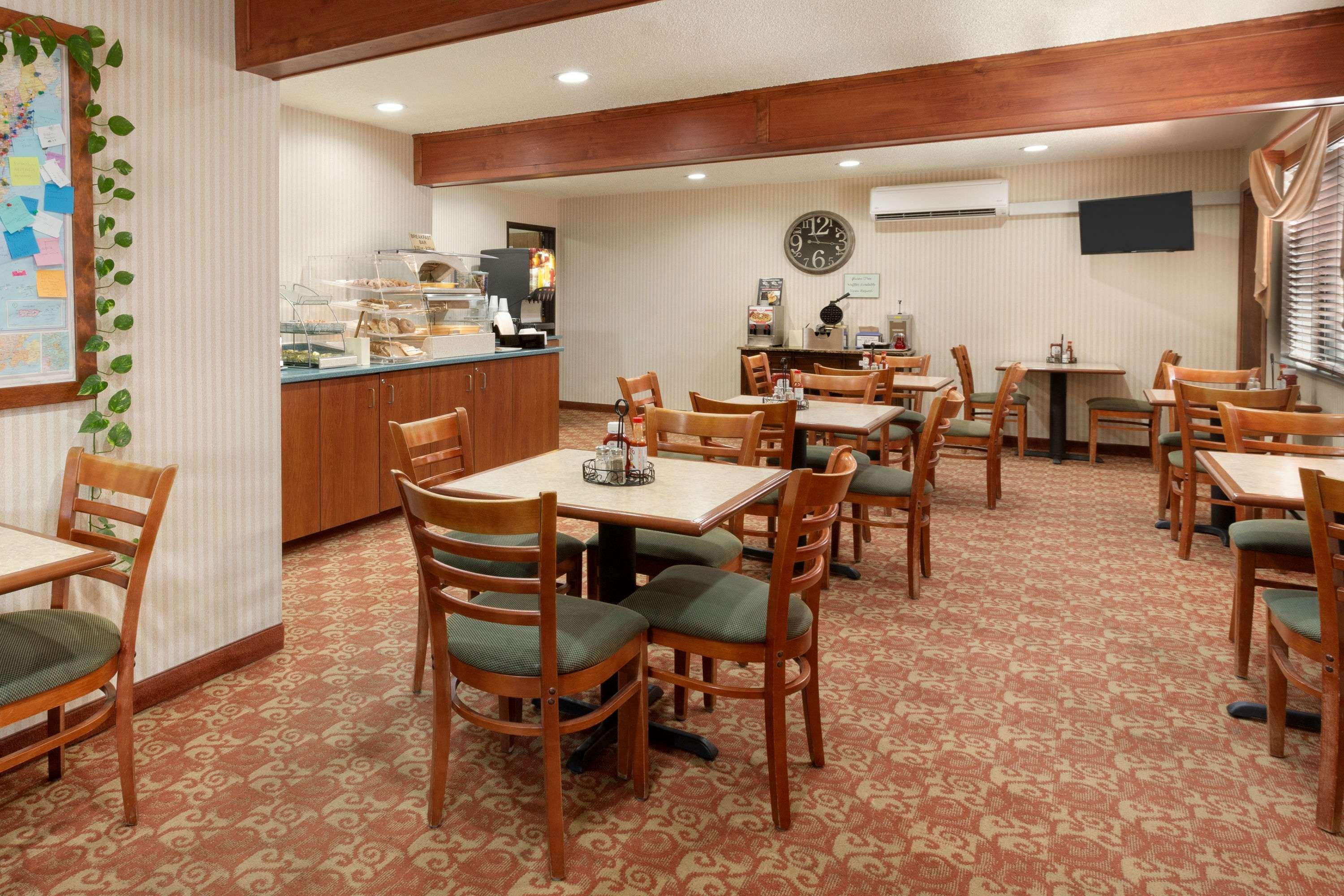 Baymont by Wyndham Whitefish — photo 4