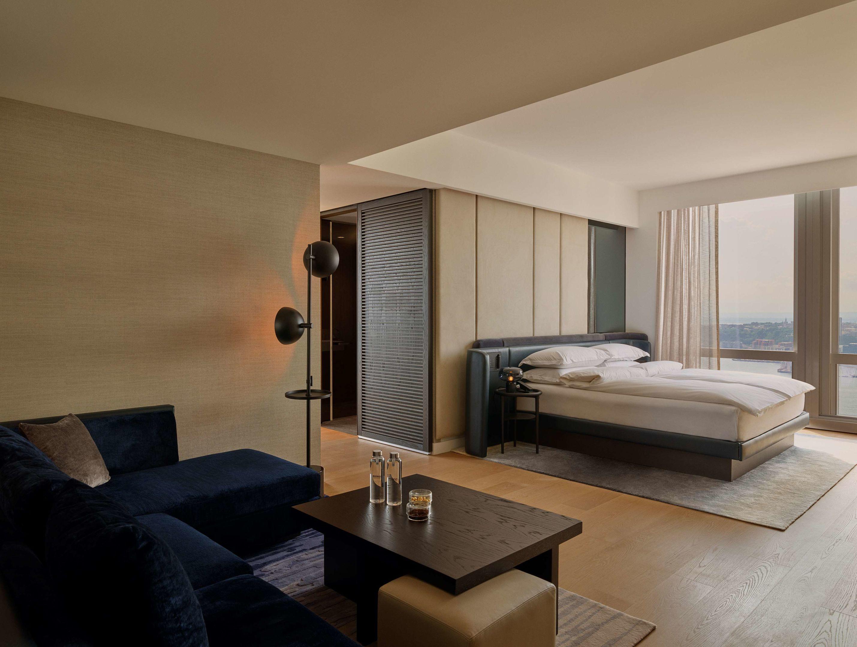 Equinox Hotel — photo 4