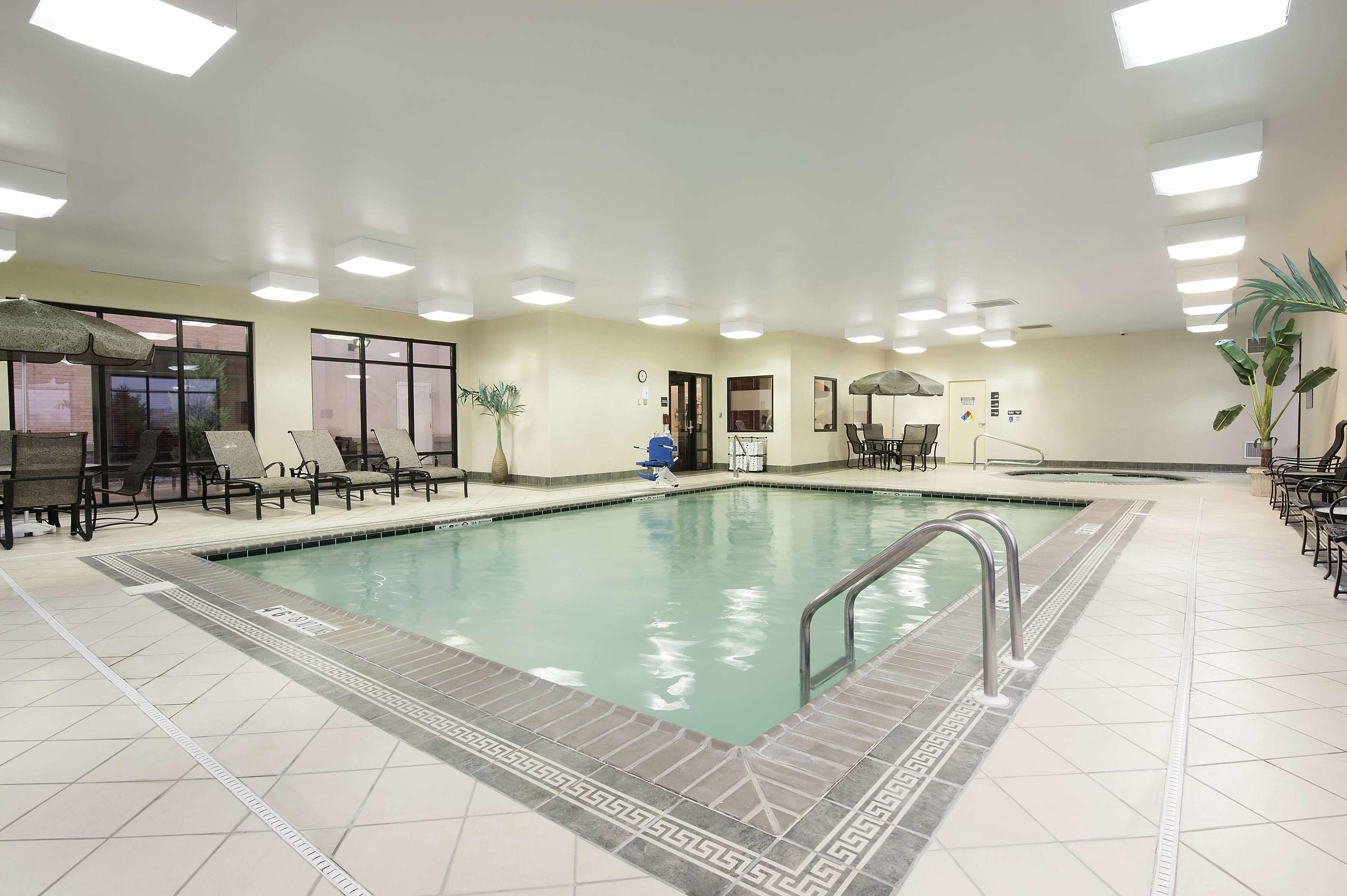 Hampton Inn and Suites Indianapolis Fishers — photo 3