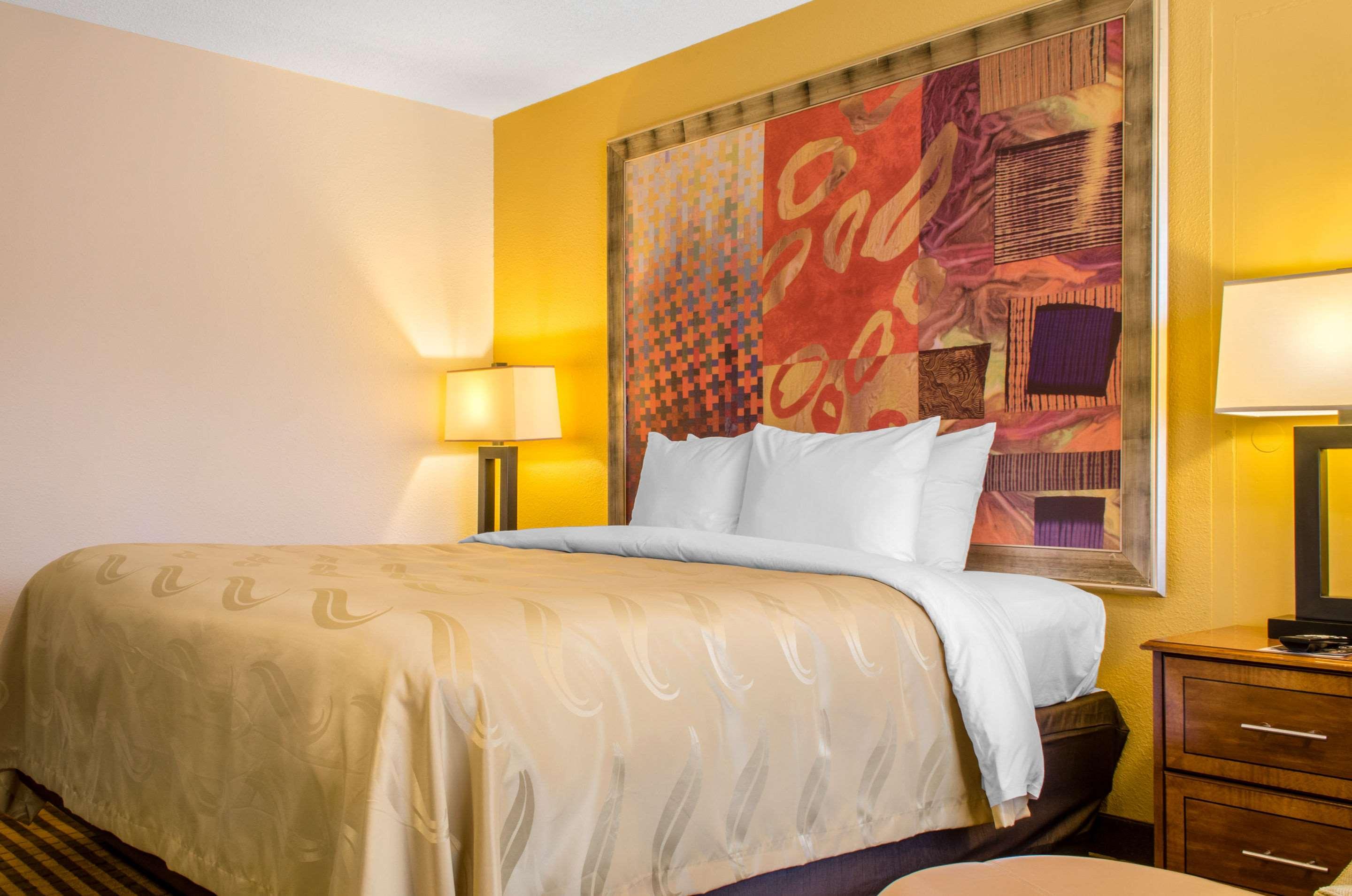 Quality Inn & Suites — photo 5