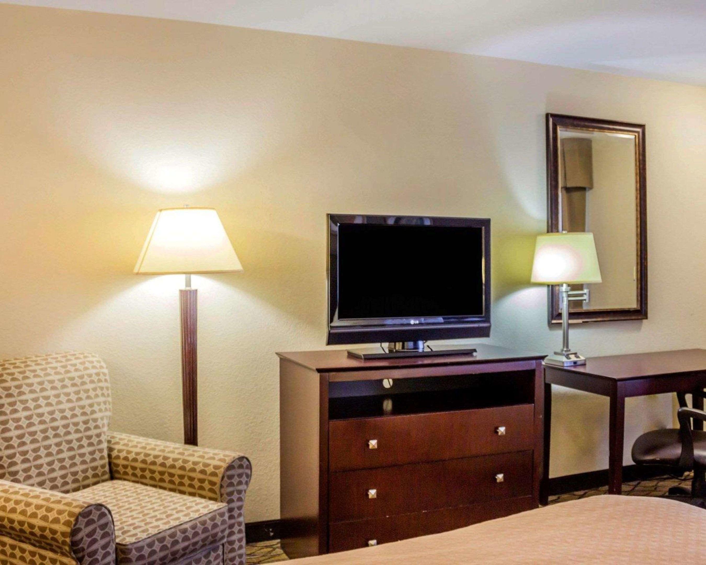 Quality Inn — photo 4