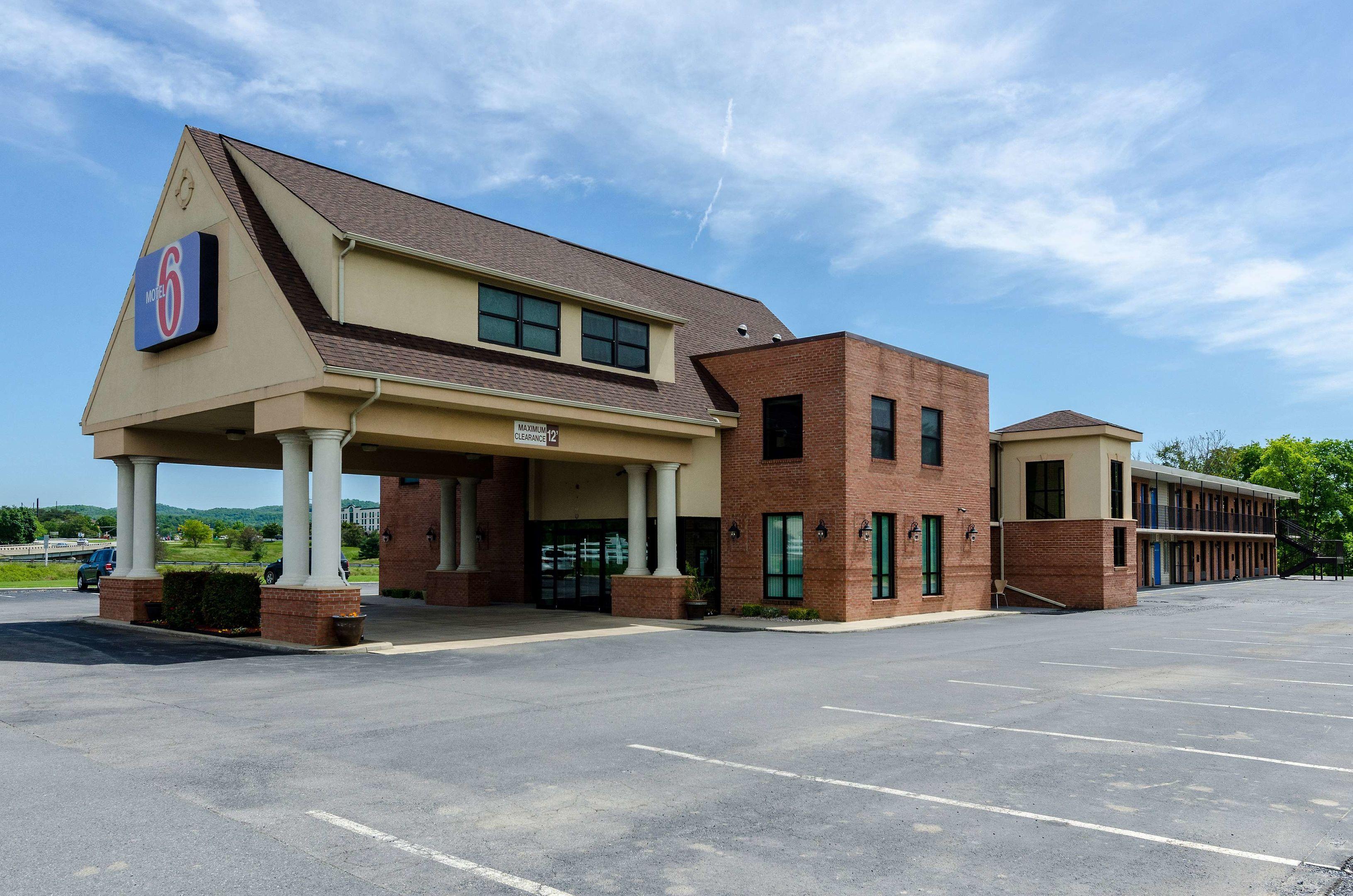 Motel 6 Lexington — photo 4