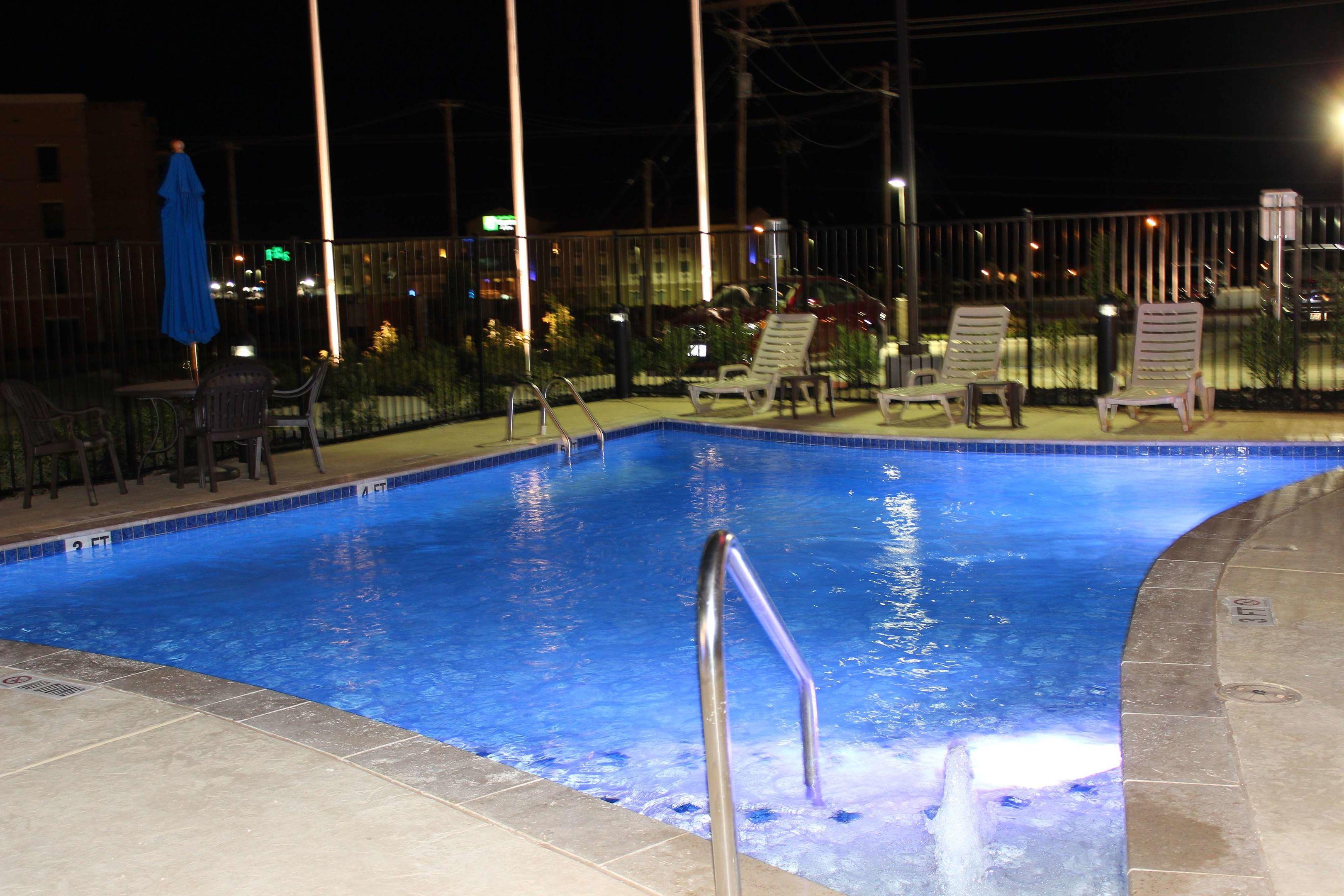 Hampton Inn Cotulla — photo 3