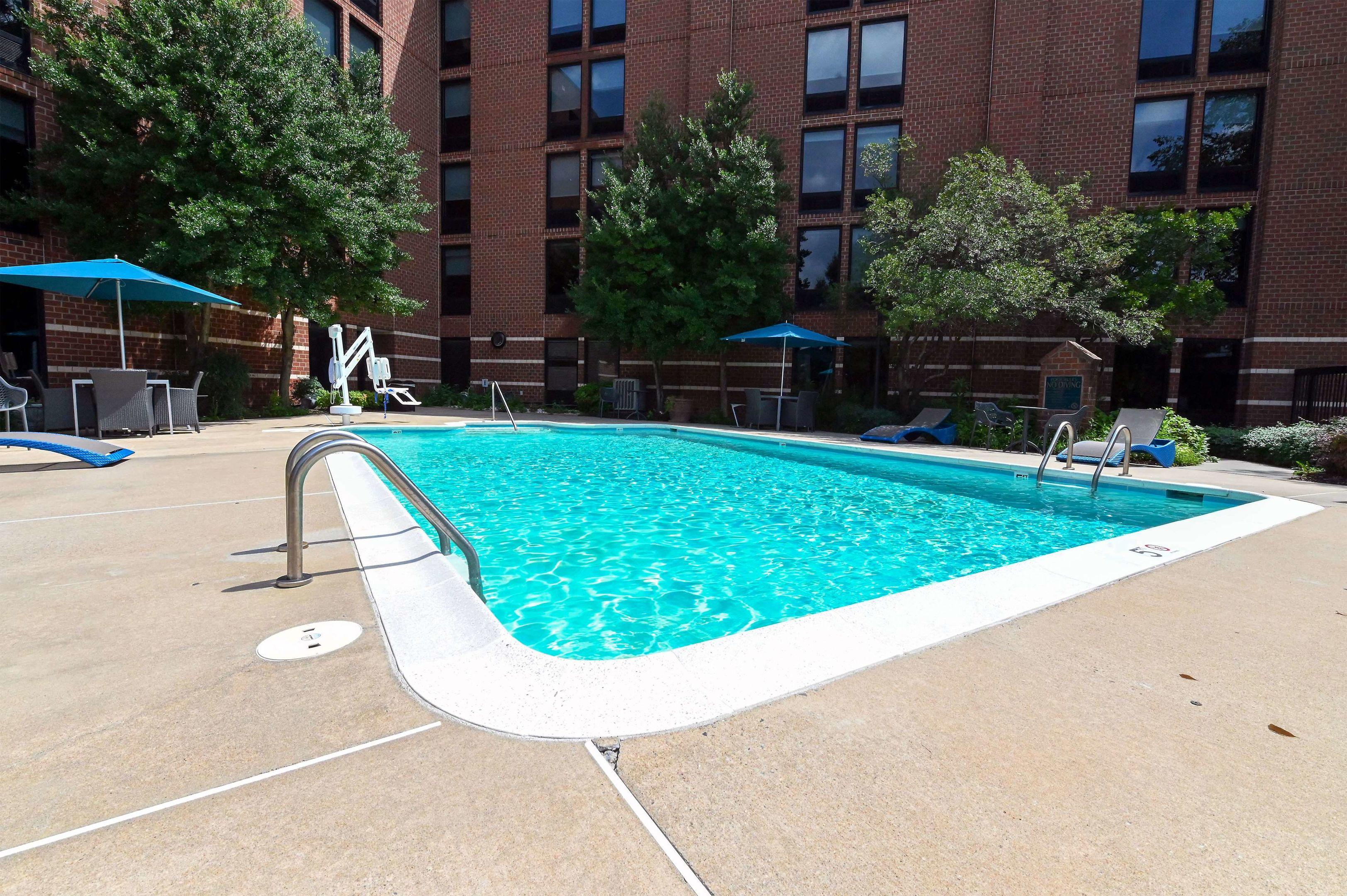 Hampton Inn Richmond-West — photo 4
