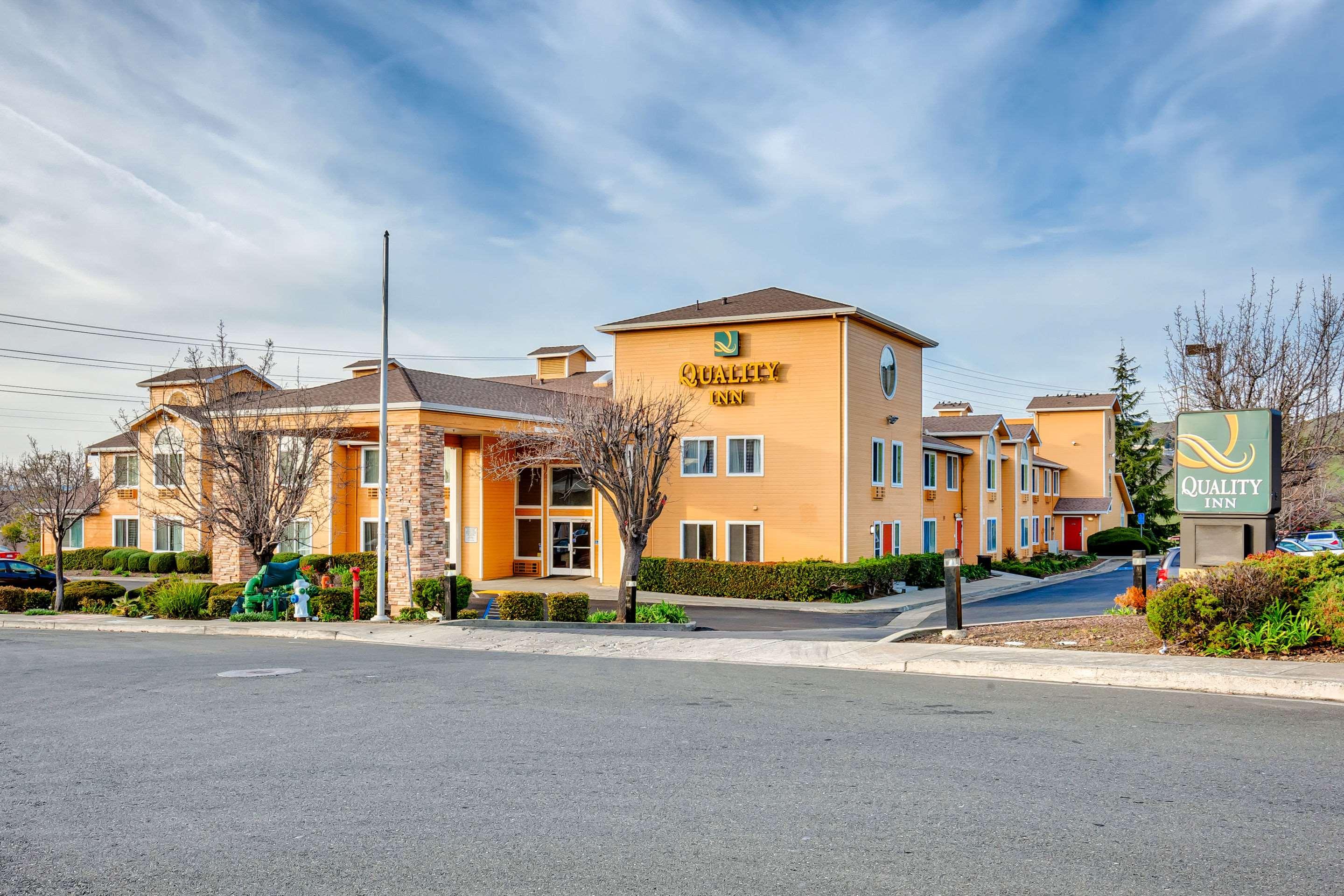 Quality Inn near Six Flags Discovery Kingdom-Napa Valley — photo 3