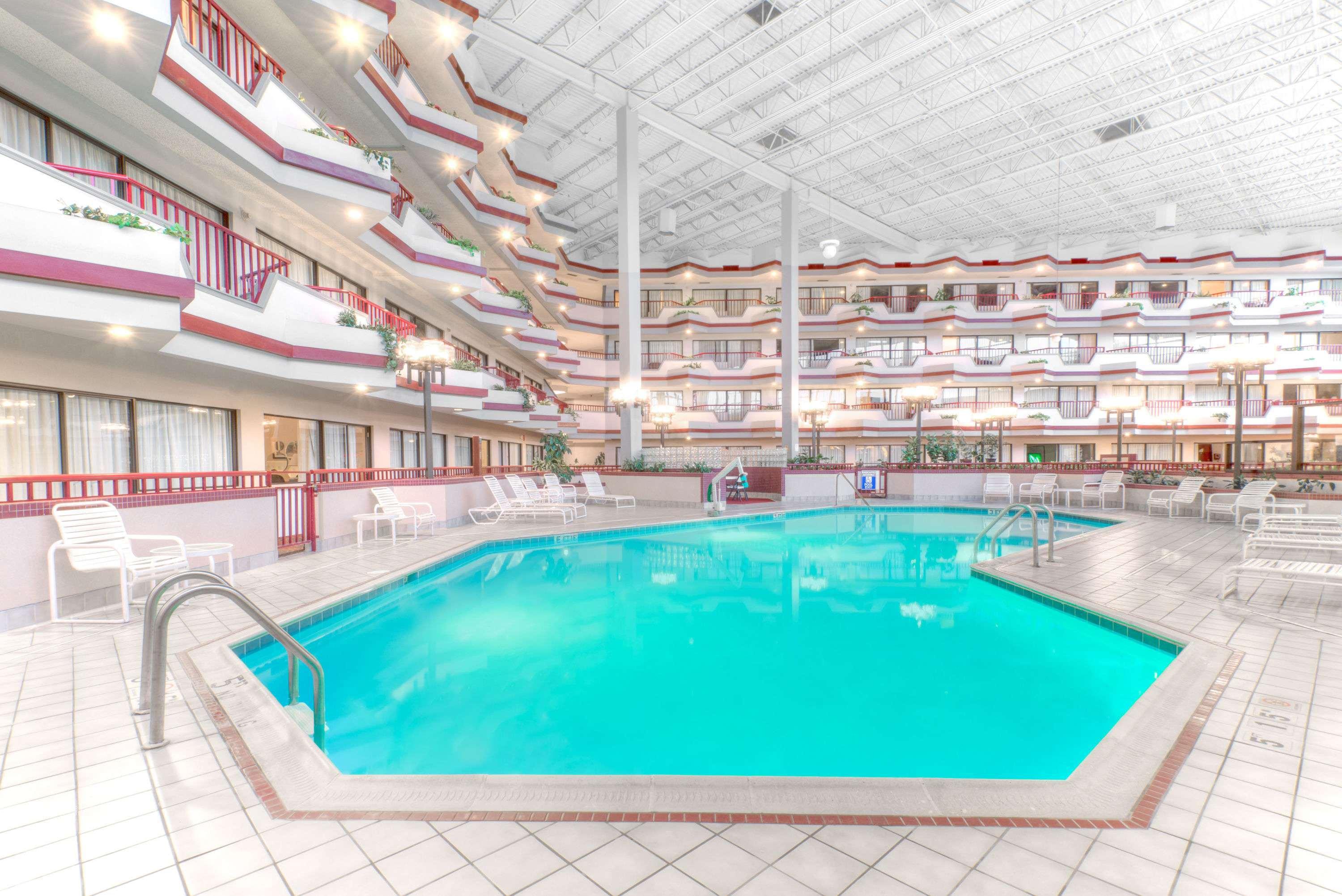 Howard Johnson by Wyndham Lima — photo 5