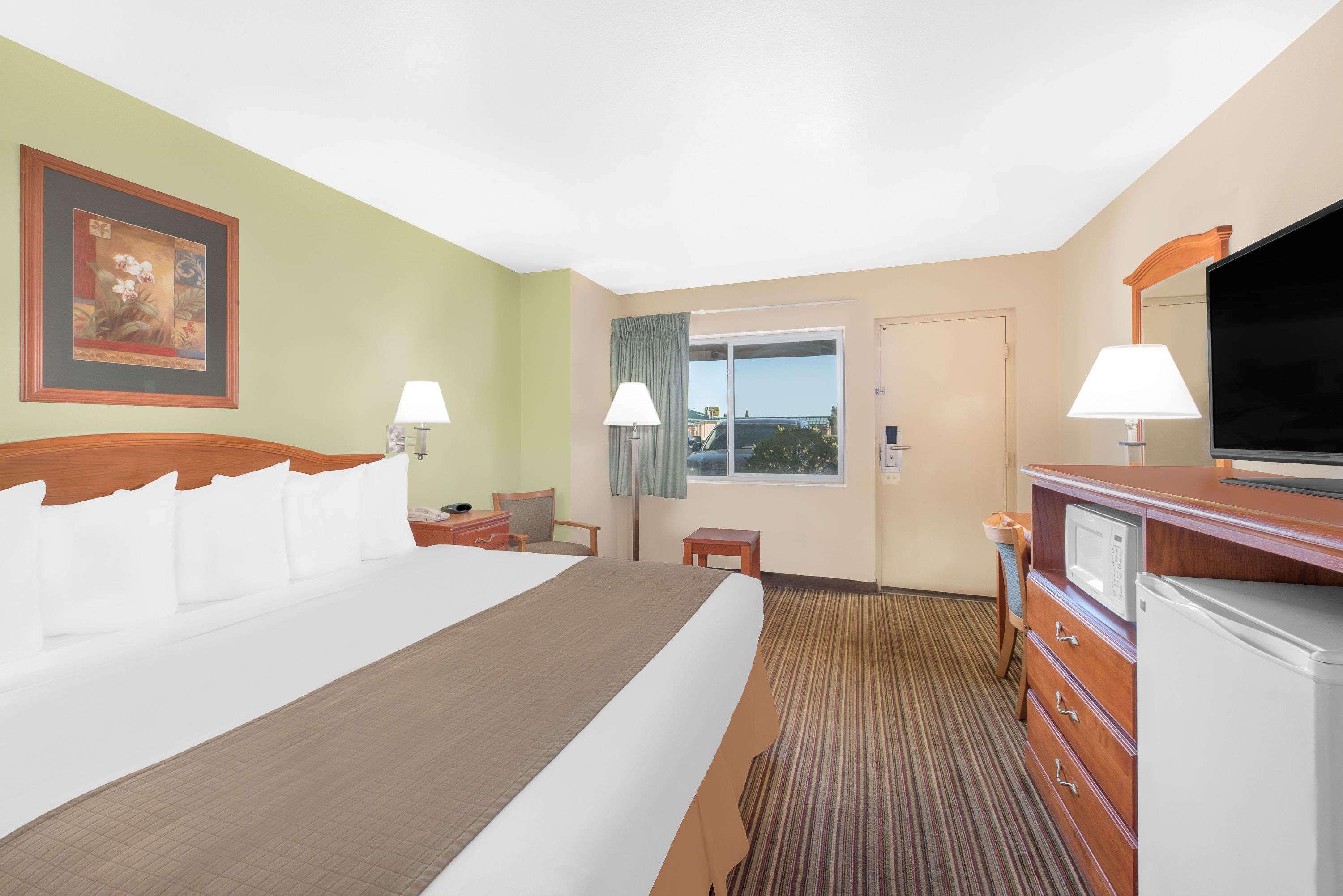 Days Inn Roswell — photo 4