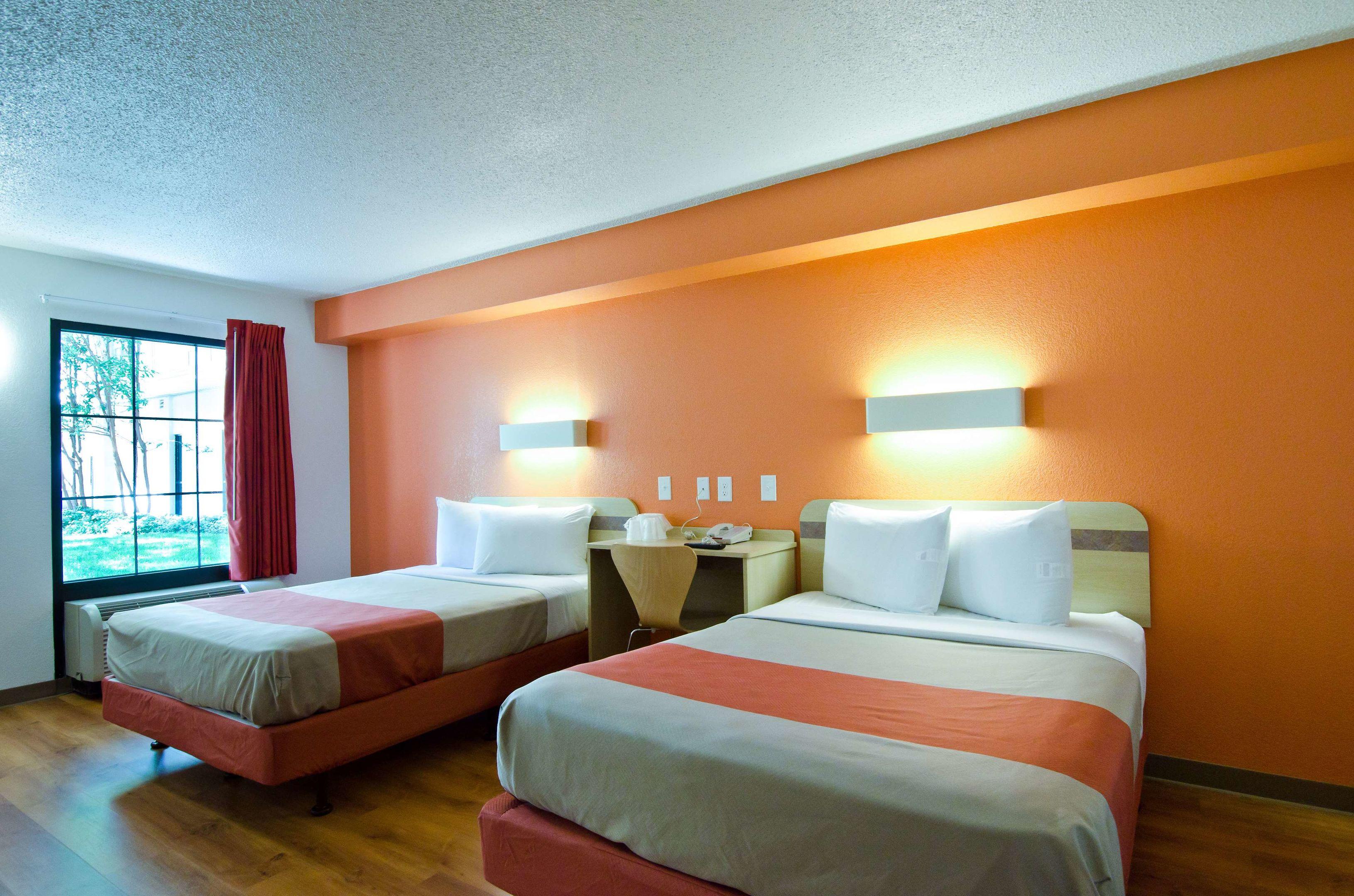 Motel 6 Frederick Fort Detrick — photo 5