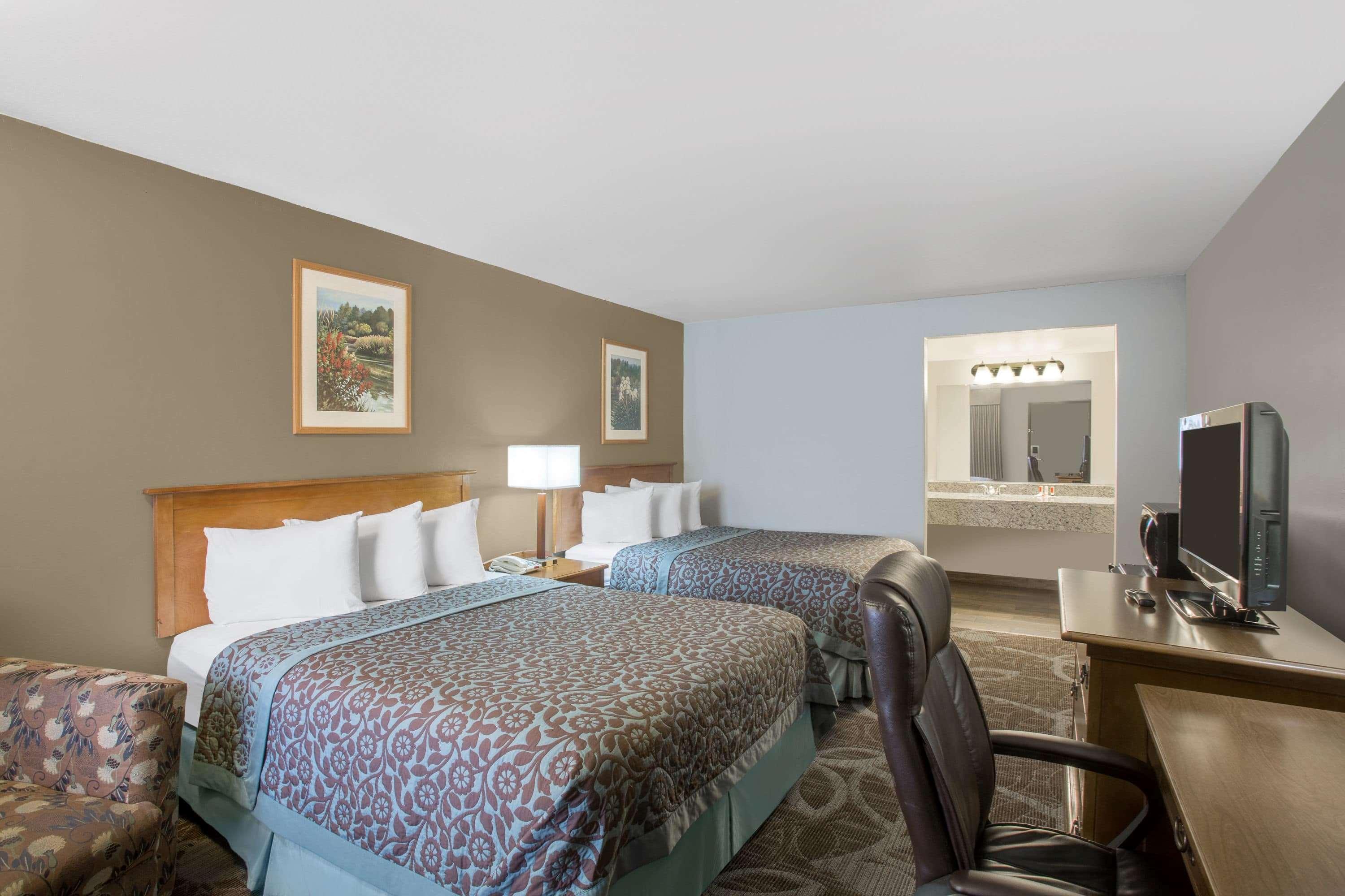 Days Inn by Wyndham Provo — photo 5