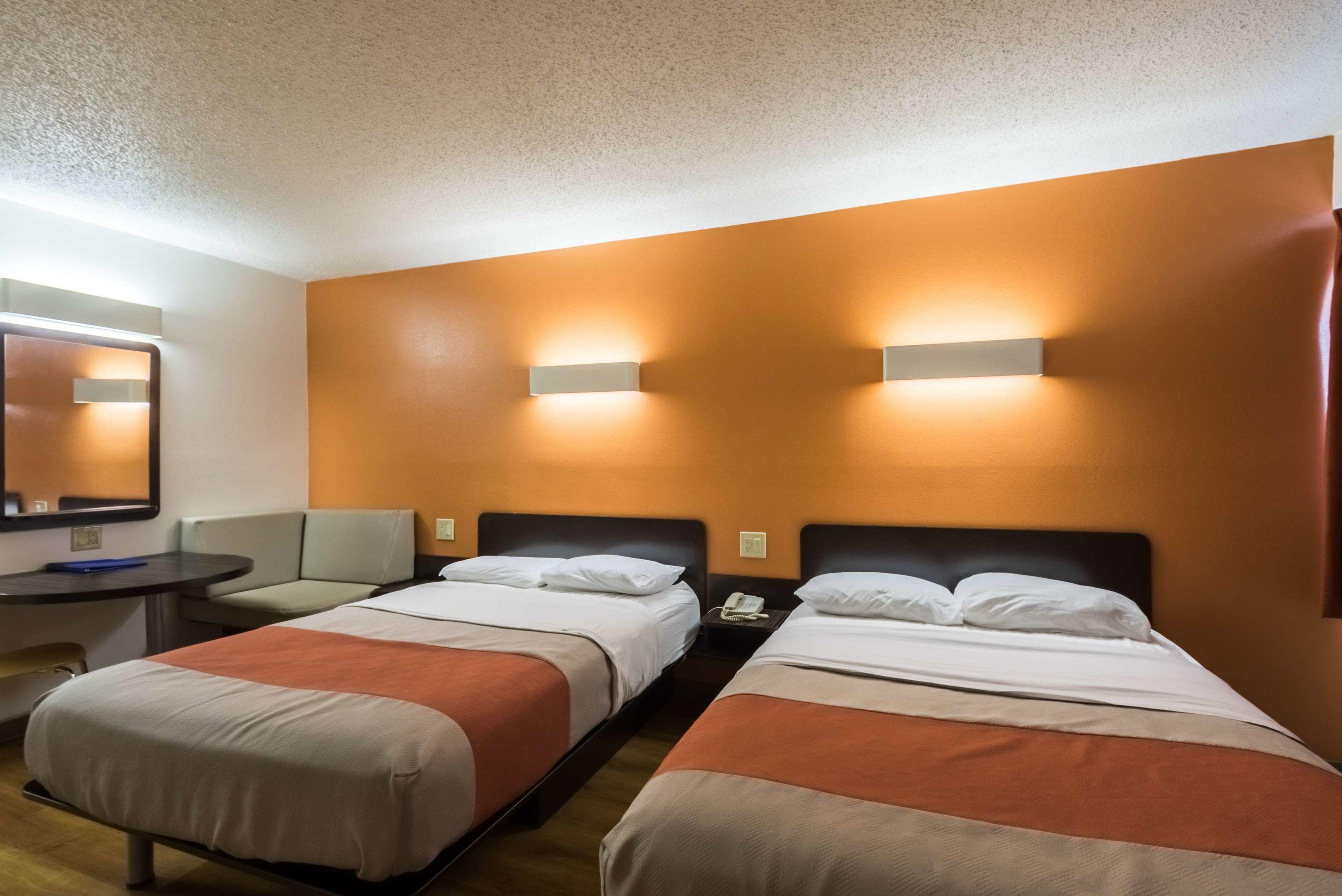 Motel 6 Crawfordsville — photo 5