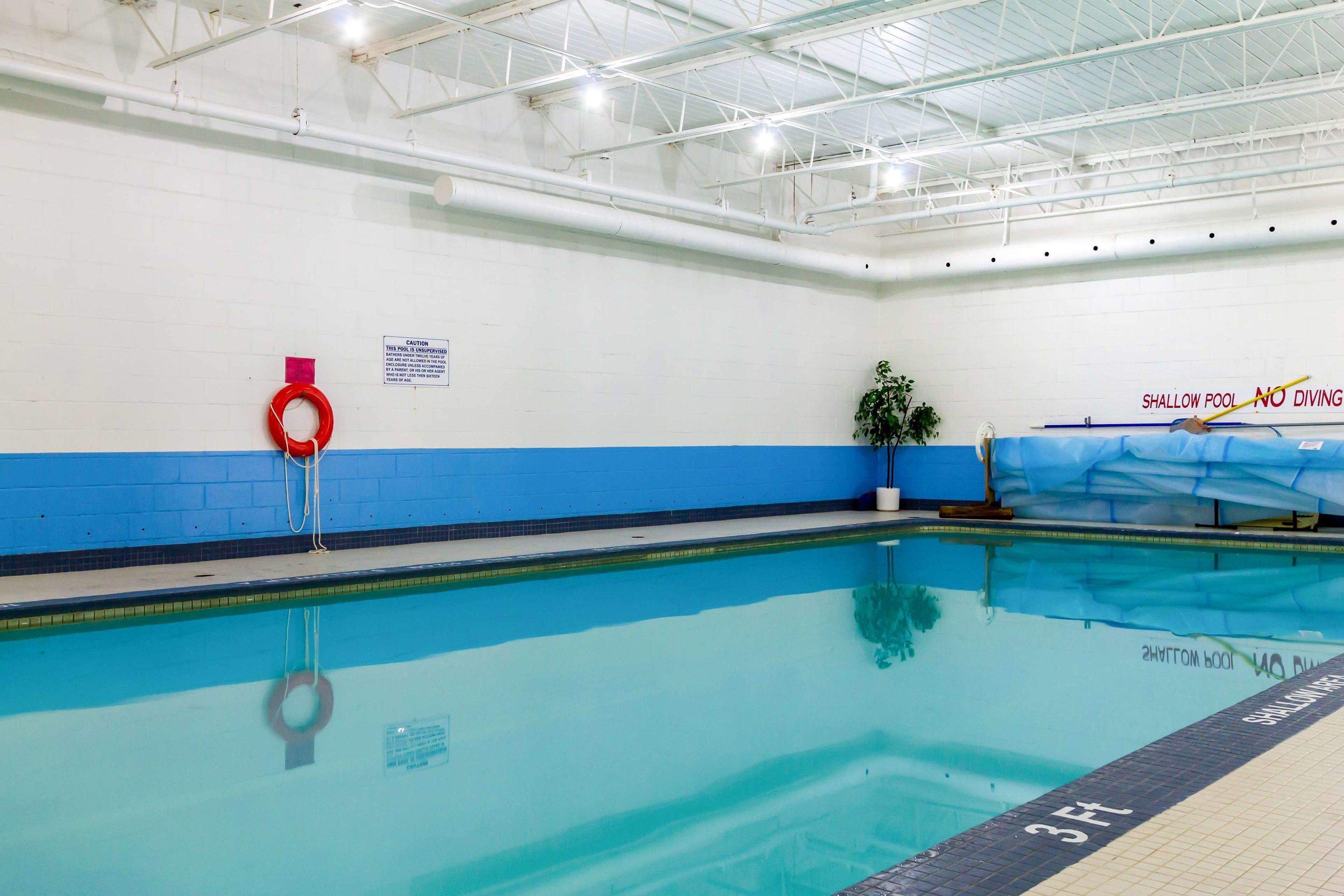 Motel 6 Trenton ON — photo 5