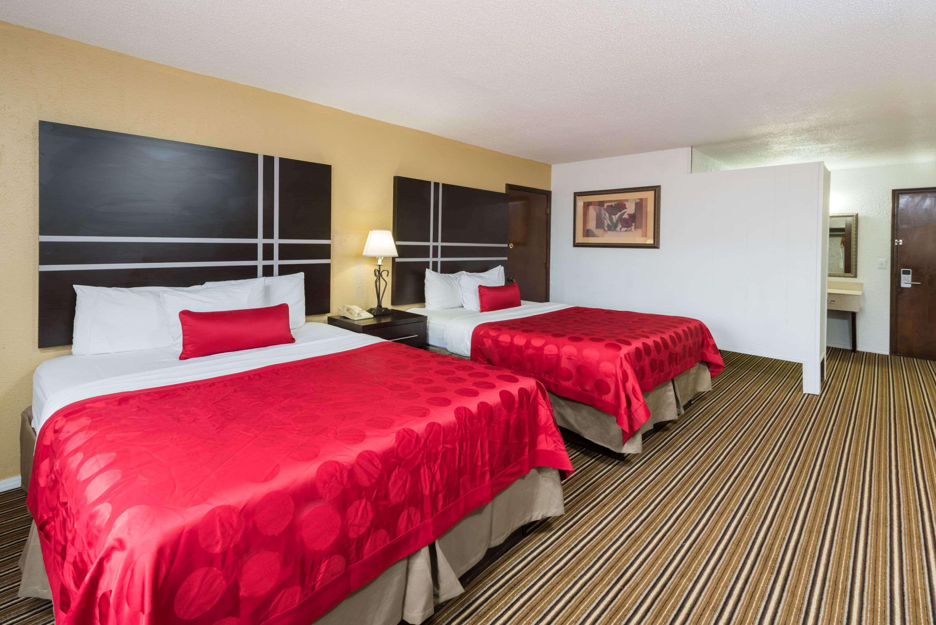 Ramada Mountain Home Arkansas — photo 4