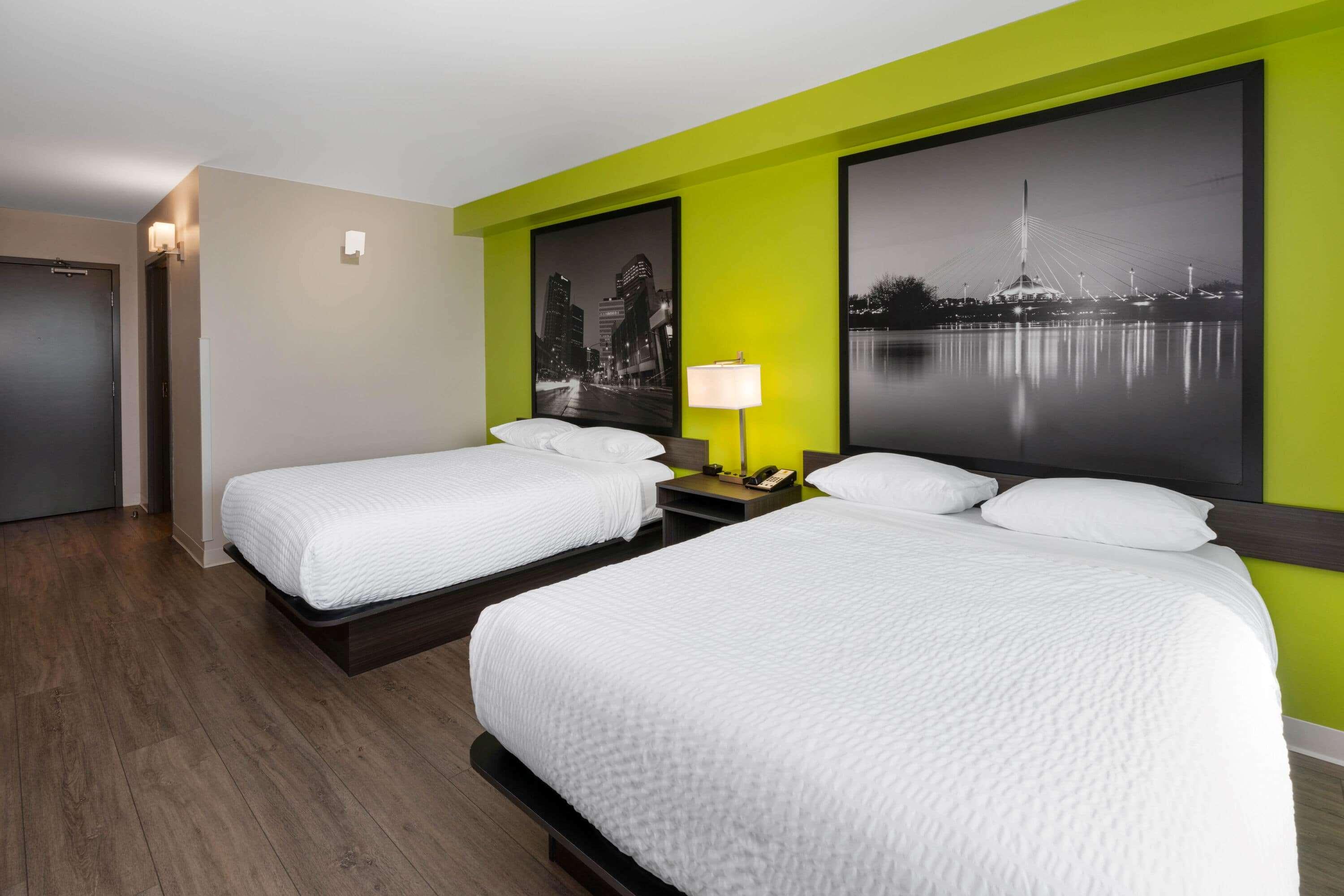 Super 8 by Wyndham Winnipeg East MB — photo 5