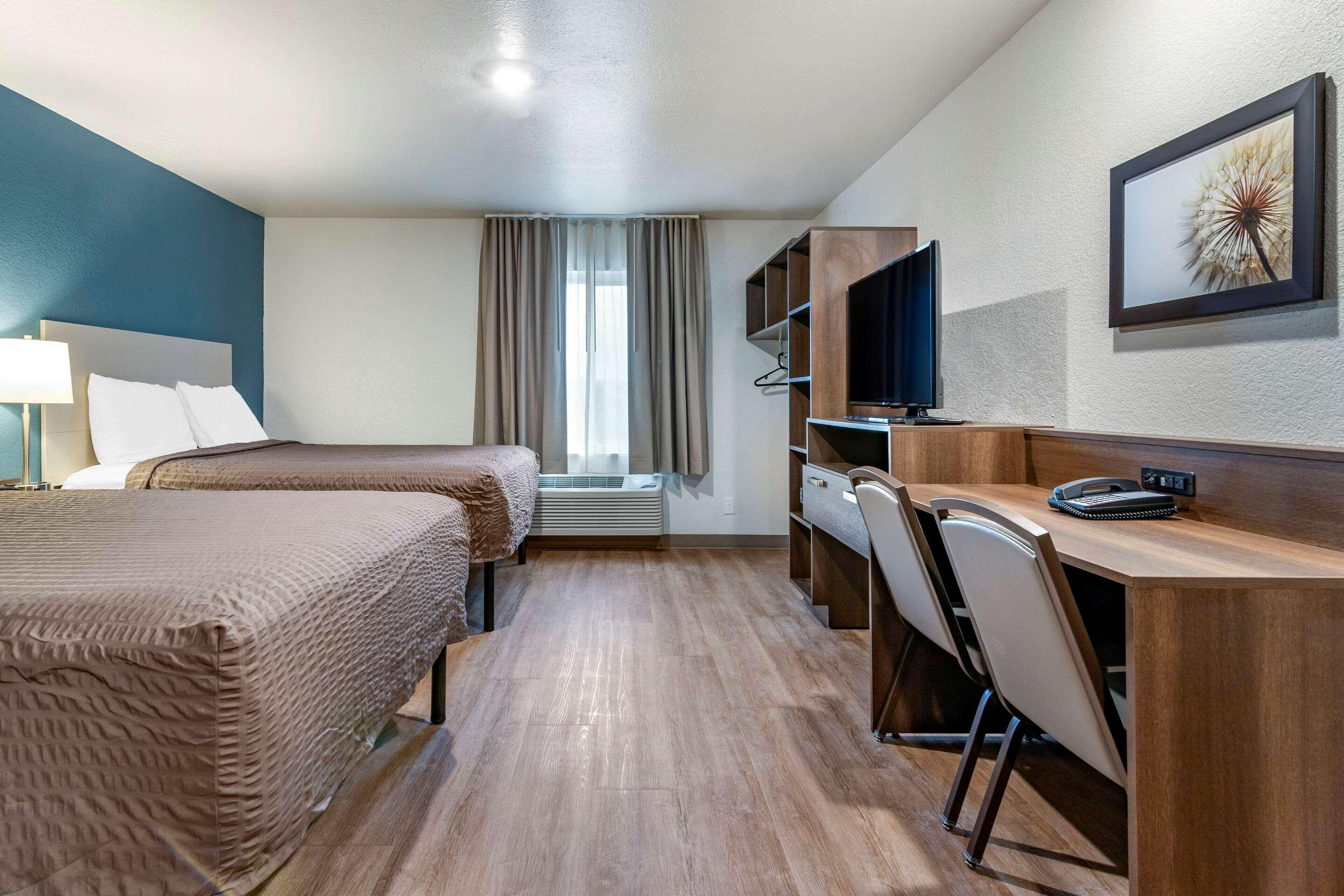 Stay Express Inn & Suites Brunswick — photo 4