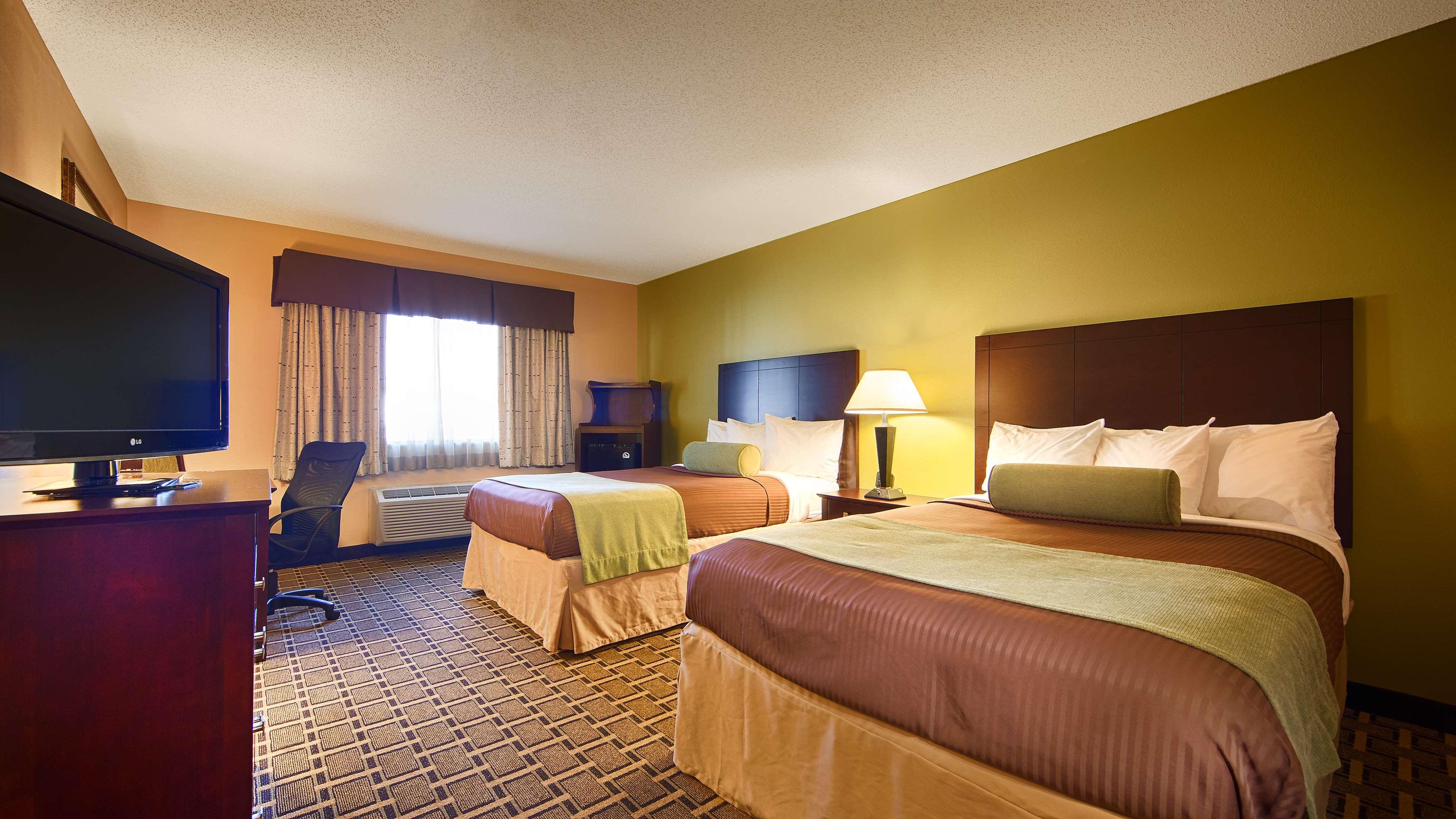 Best Western Plus Executive Inn — photo 4