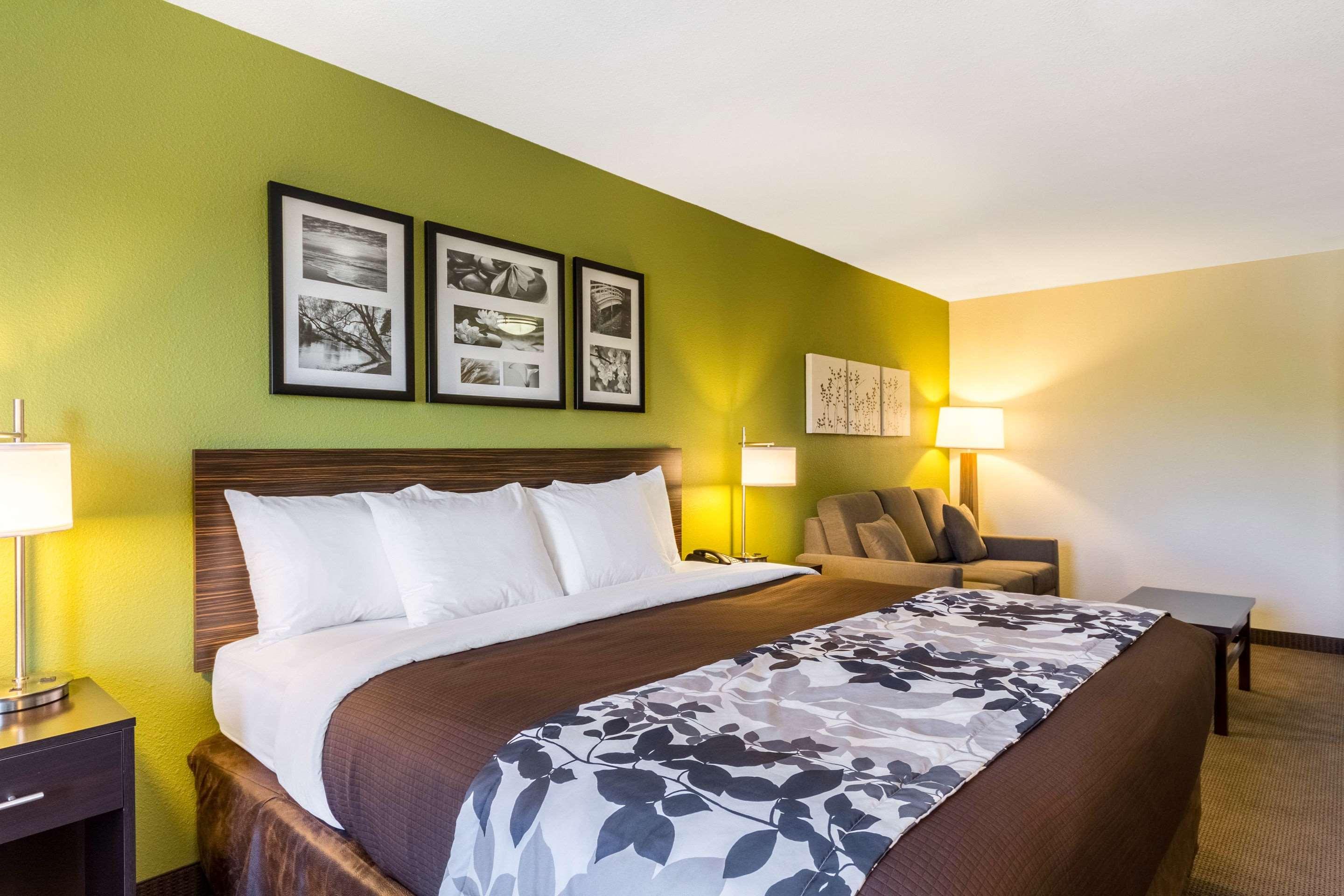 Sleep Inn & Suites — photo 5
