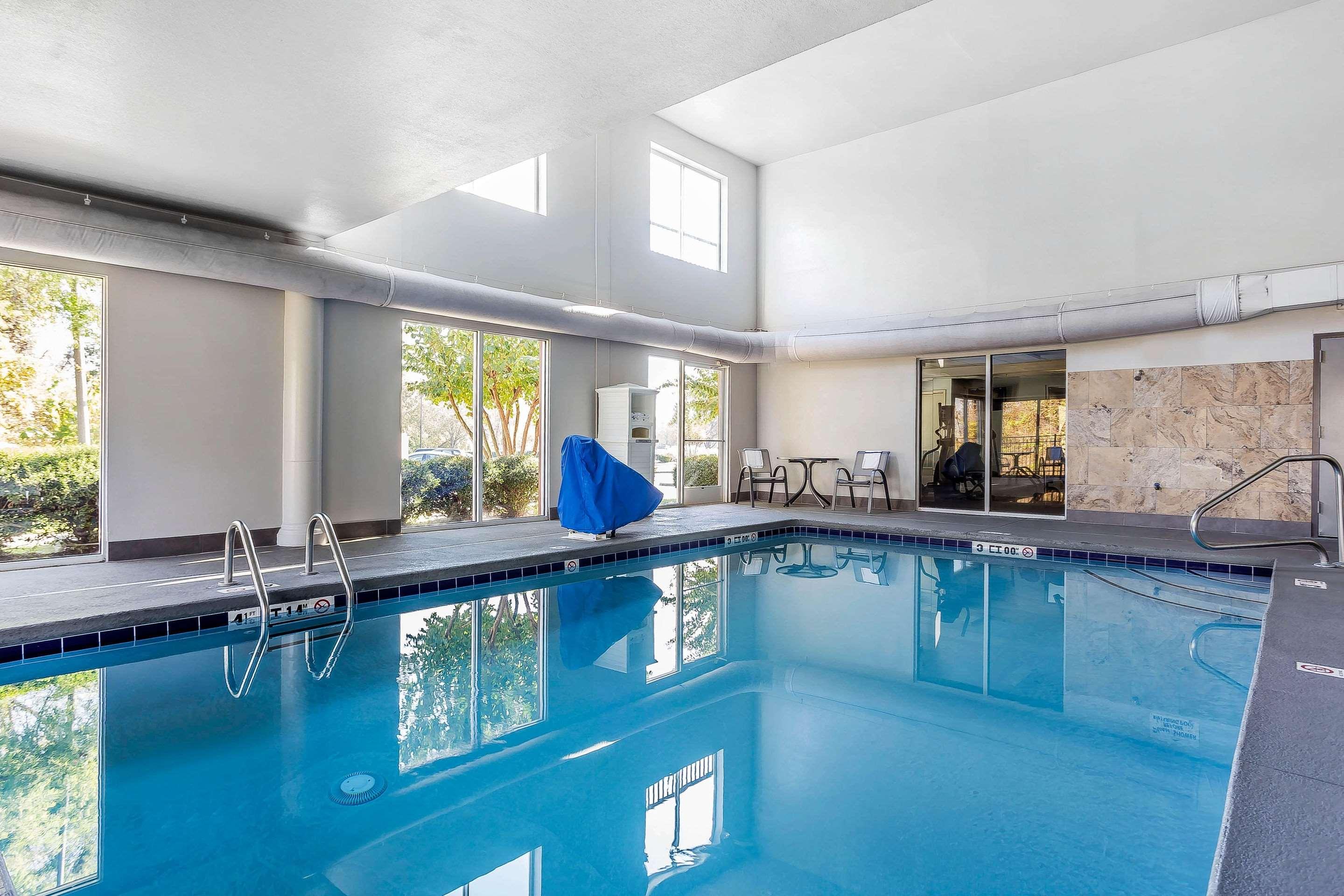 Quality Suites Pineville - Charlotte — photo 5