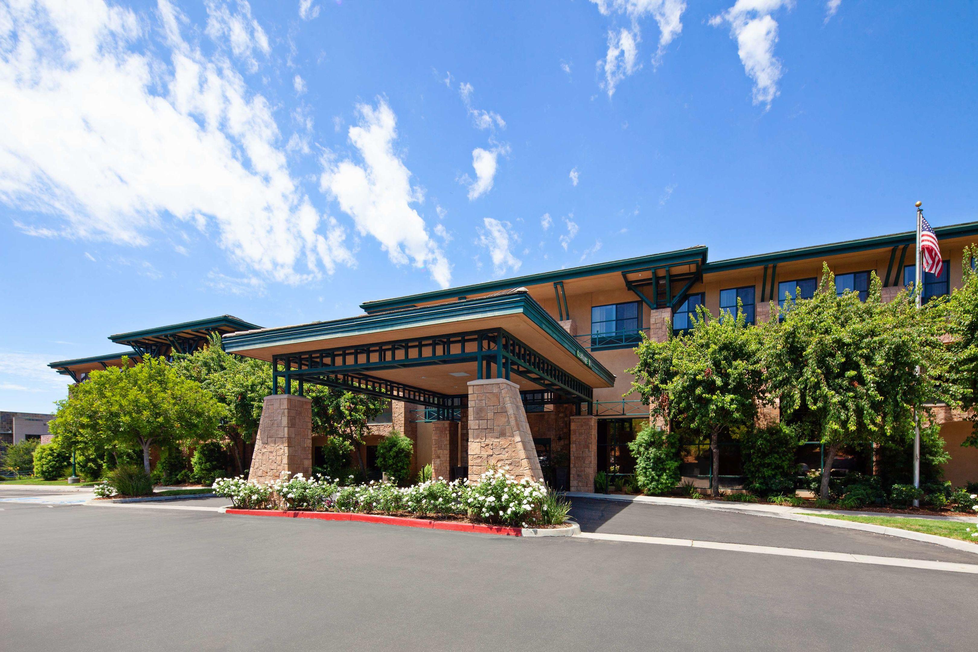 Hampton Inn & Suites Agoura Hills — photo 5