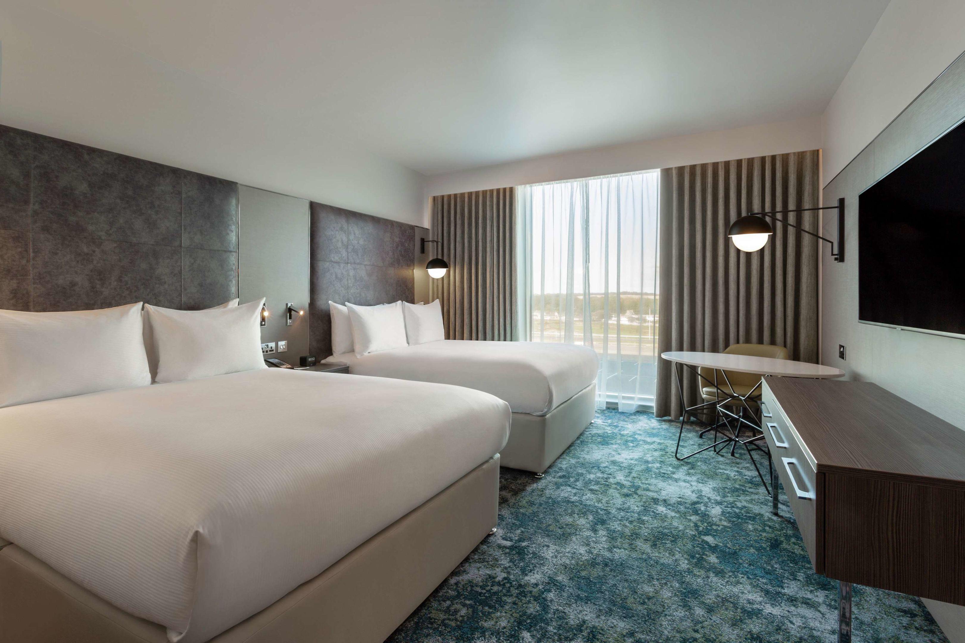 Hilton Aberdeen TECA — photo 4