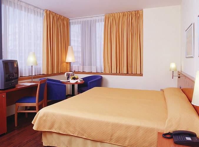 Hotel Viladomat by Silken — photo 4
