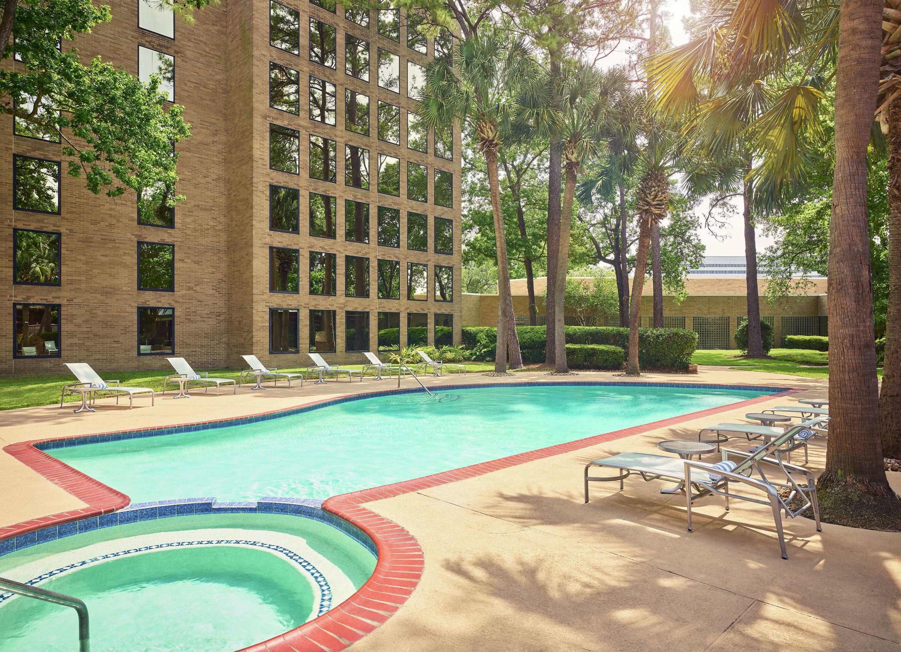Doubletree Intercontinental Airport — photo 4