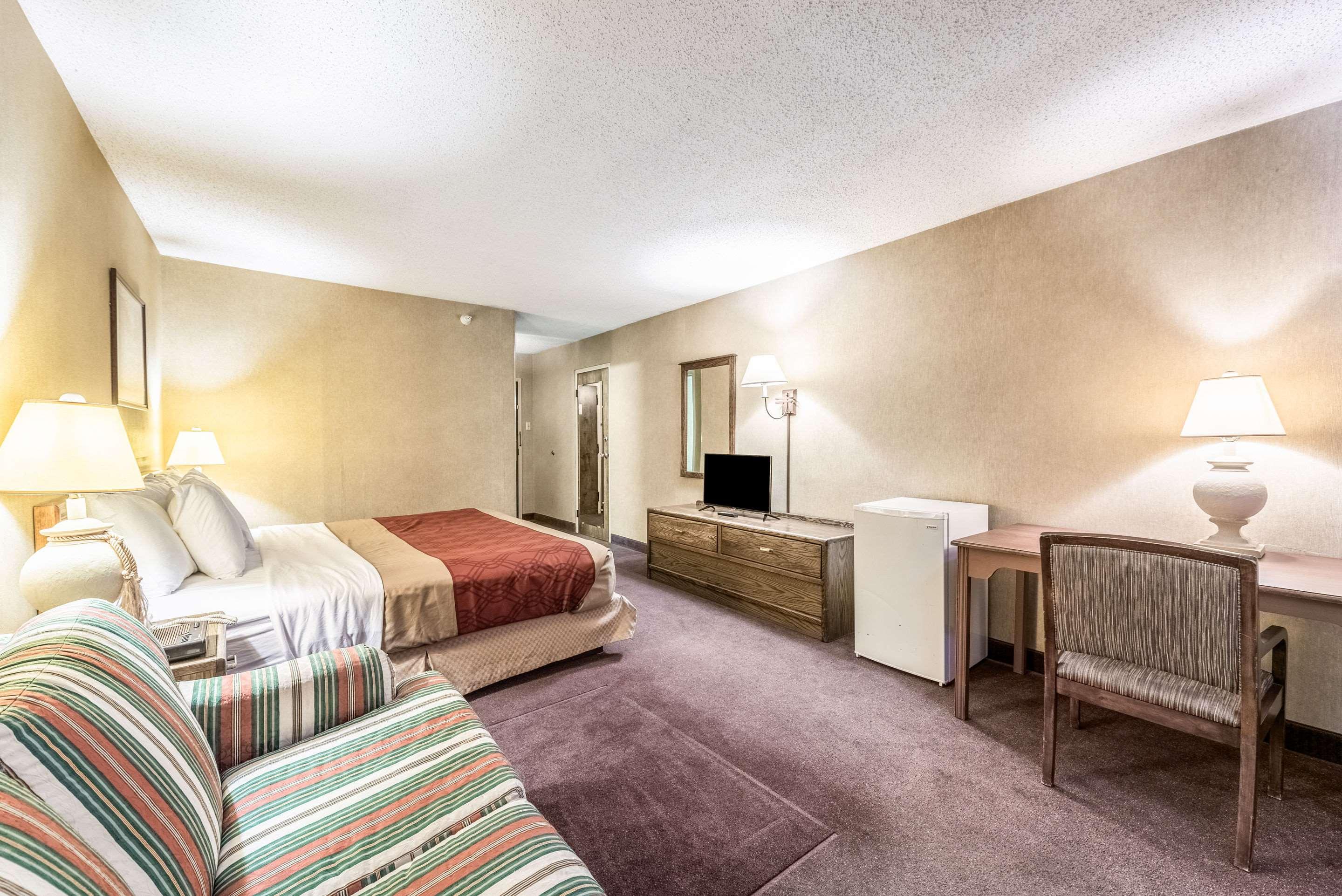Econo Lodge — photo 3