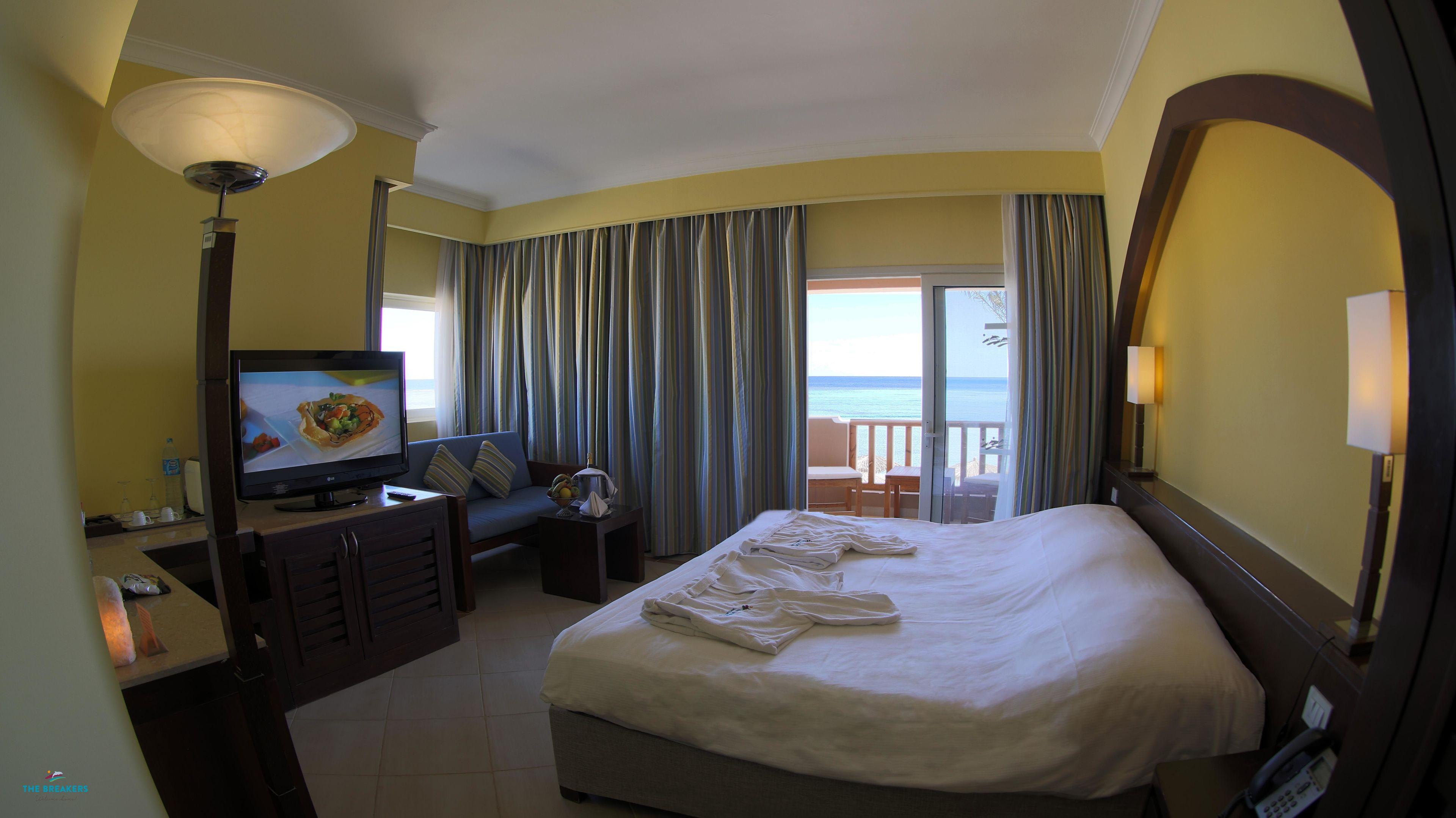 The Breakers Diving & Surfing Lodge — photo 3