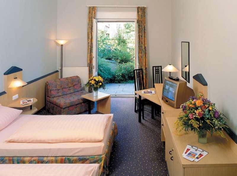 Leonardo Hotel Munich City Olympiapark — photo 4