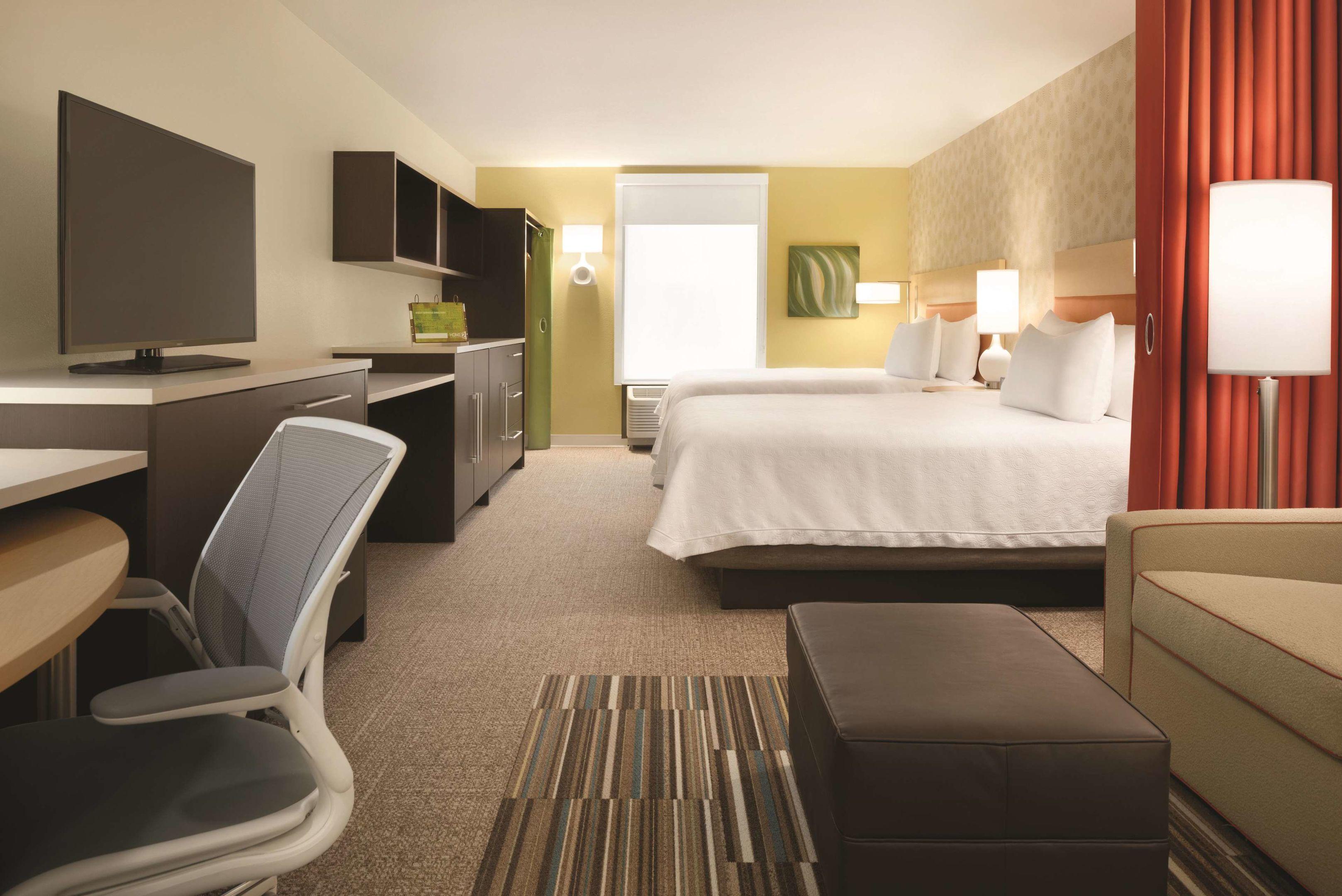 Home2 Suites by Hilton Iowa City Coralville — photo 5