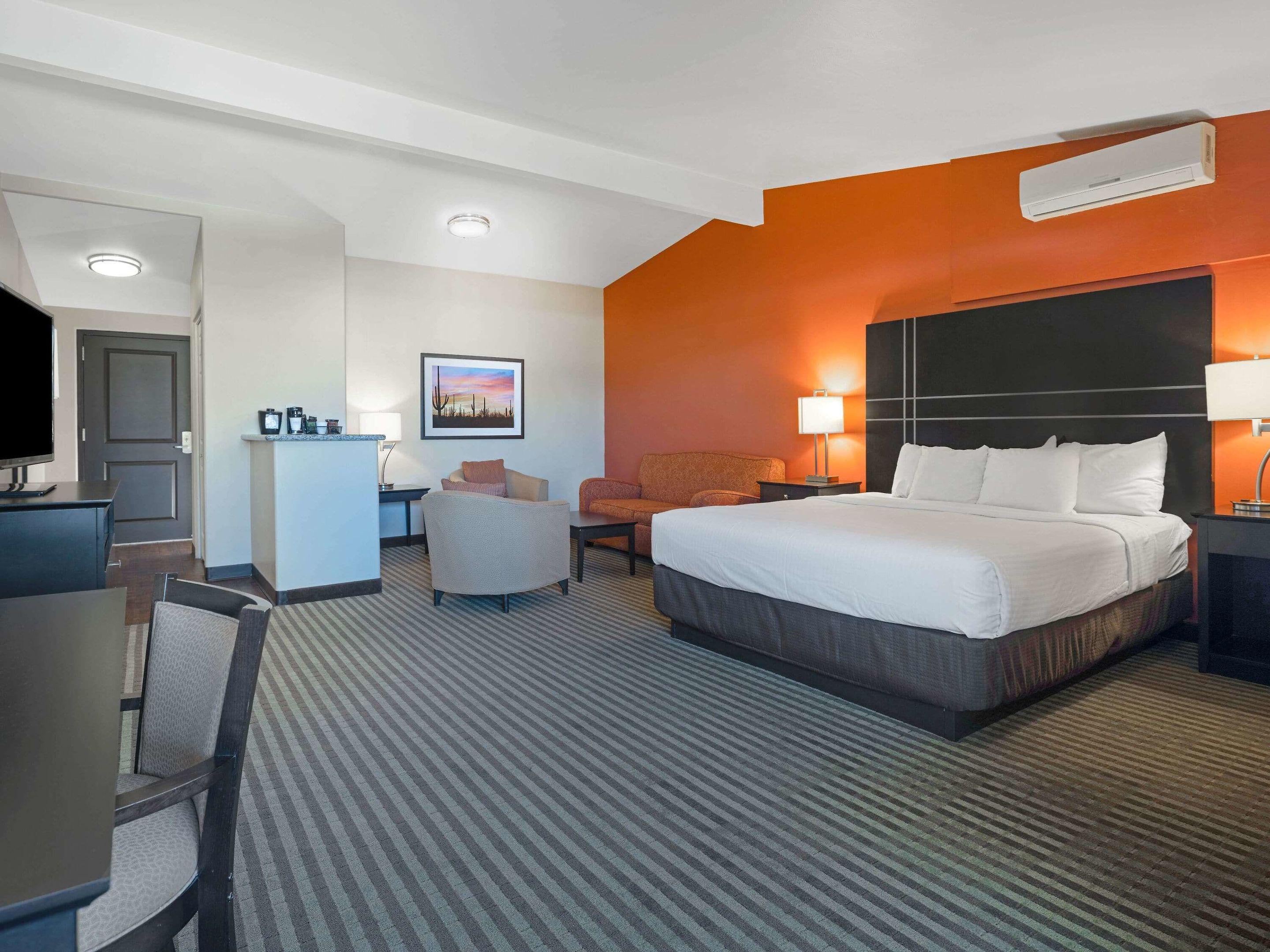 La Quinta Inn & Suites Tucson - Reid Park — photo 5