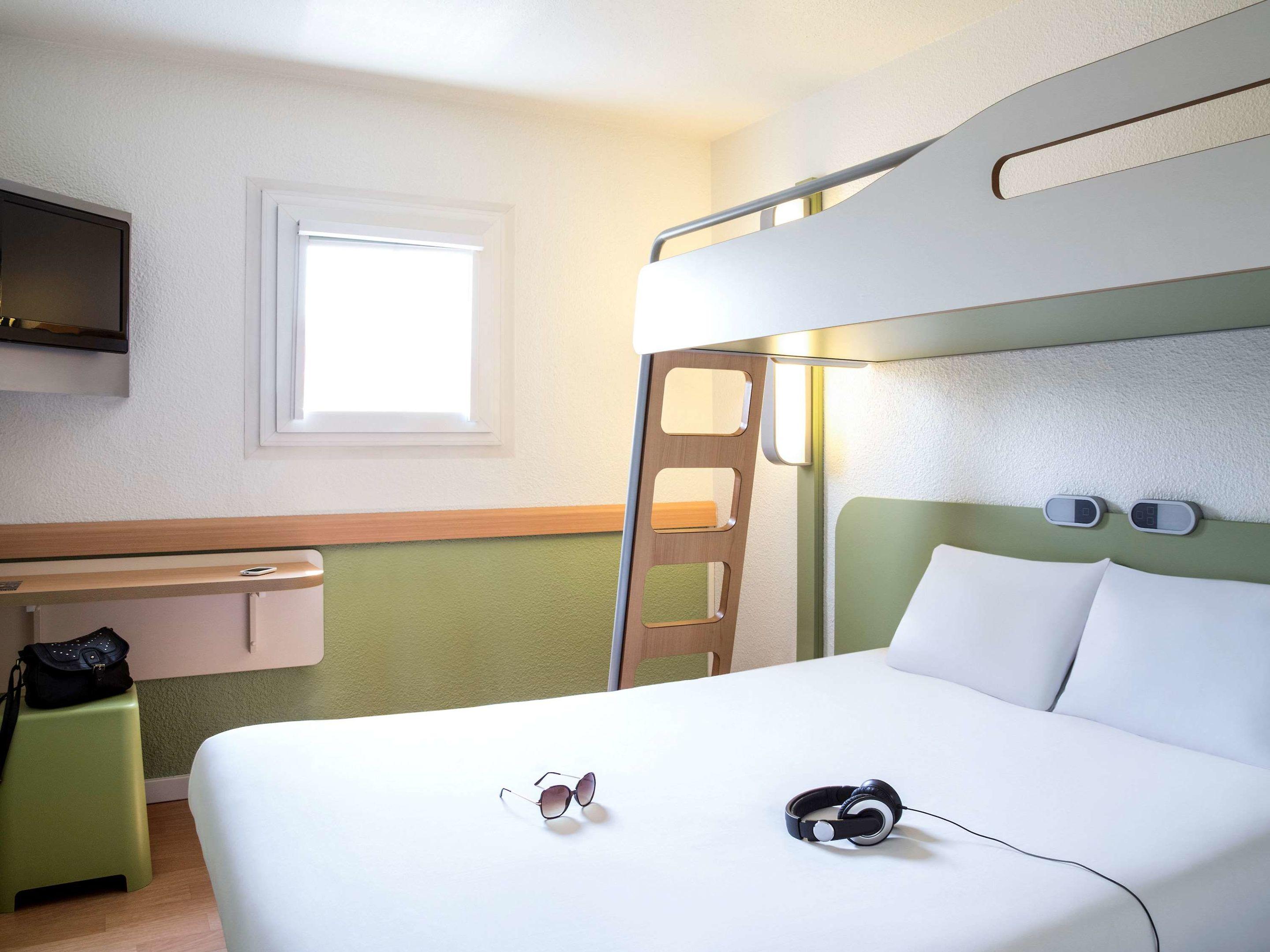 ibis budget Versailles Château Saint-Cyr — photo 4