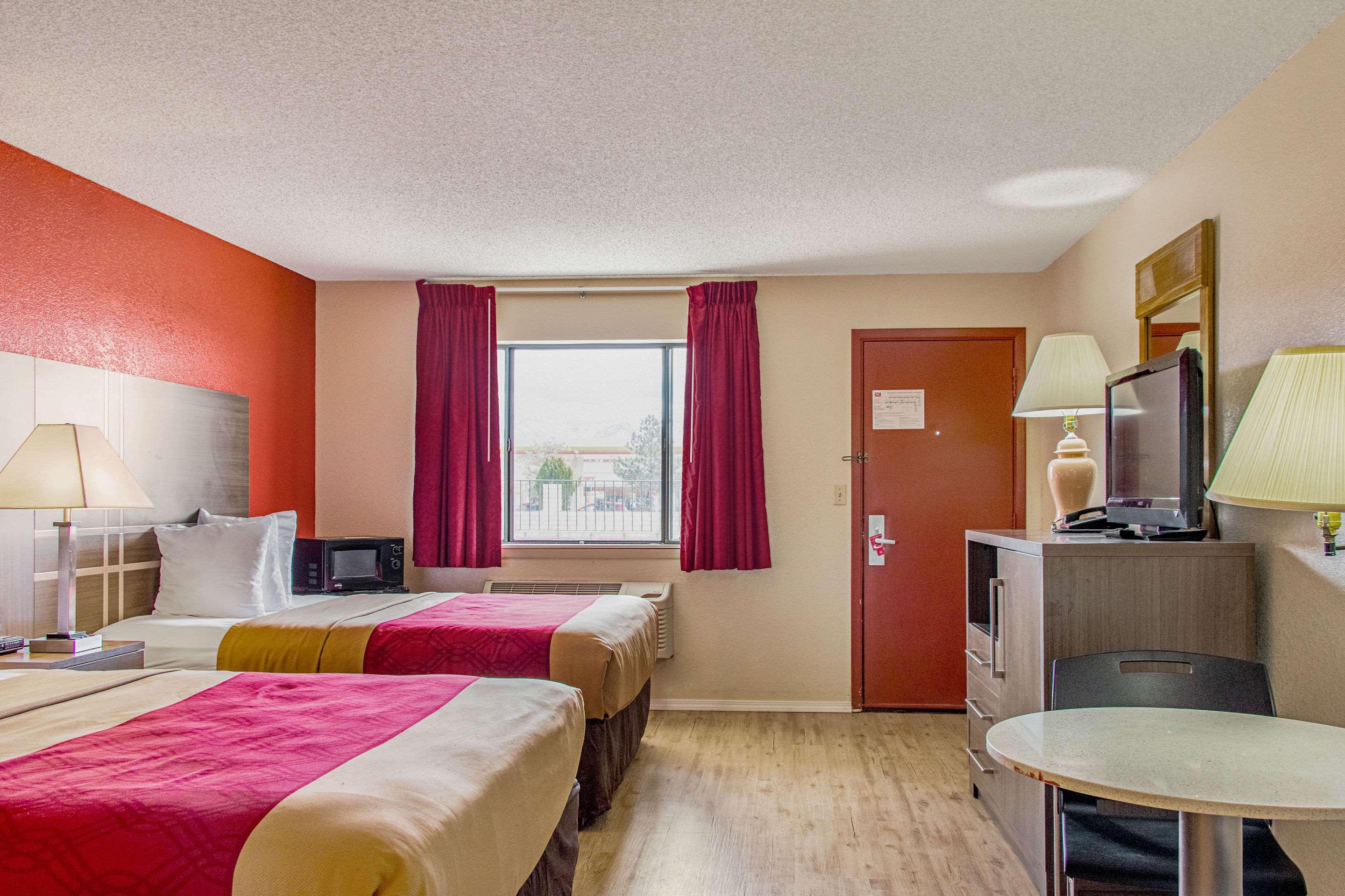 Econolodge Cortez — photo 4