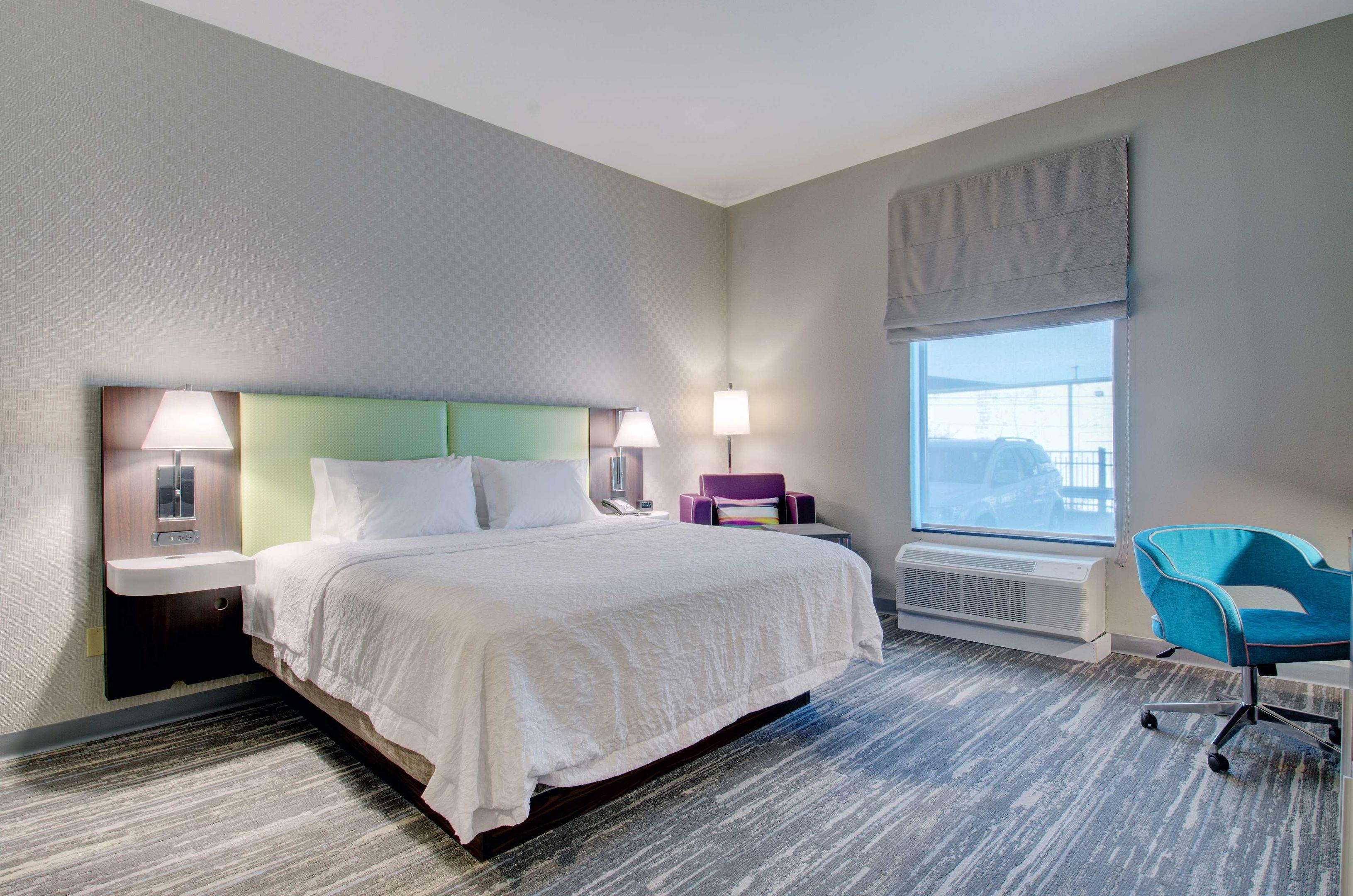 Hampton Inn & Suites Boston Stoughton — photo 5