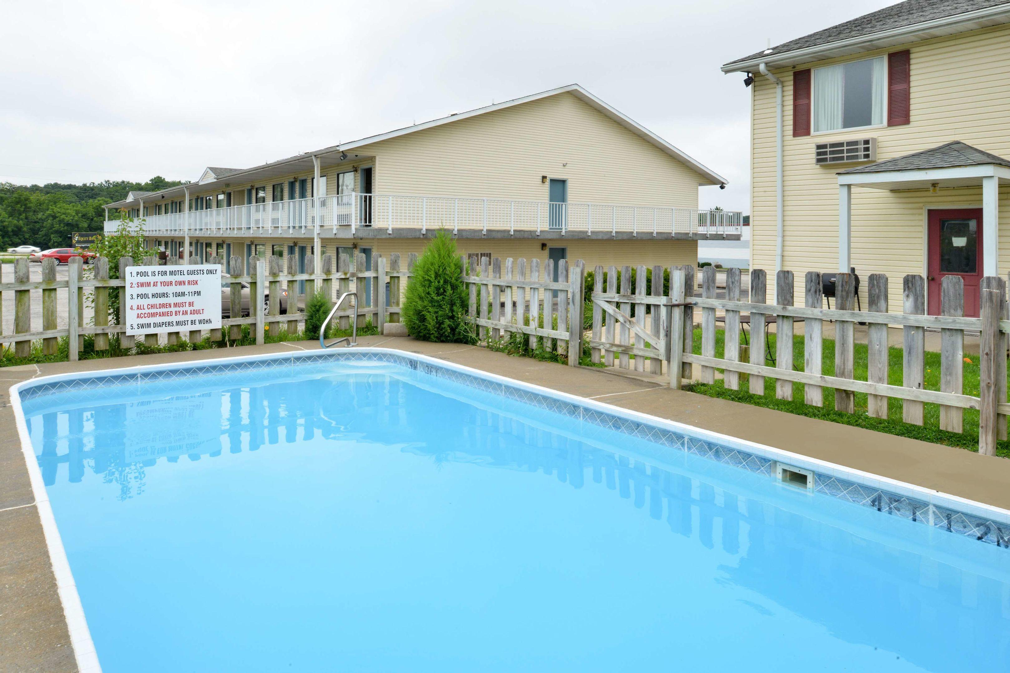 Americas Best Value Inn — photo 4