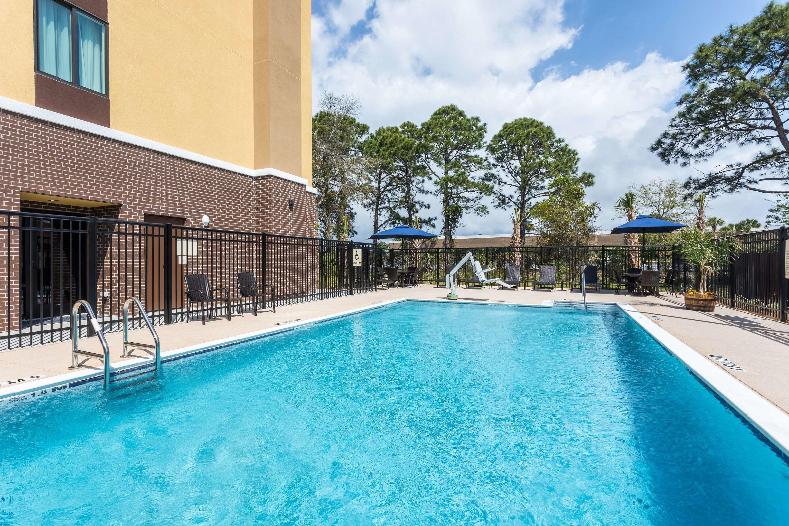 Hampton Inn & Suites Mary Esther-Fort Walton Beach — photo 4