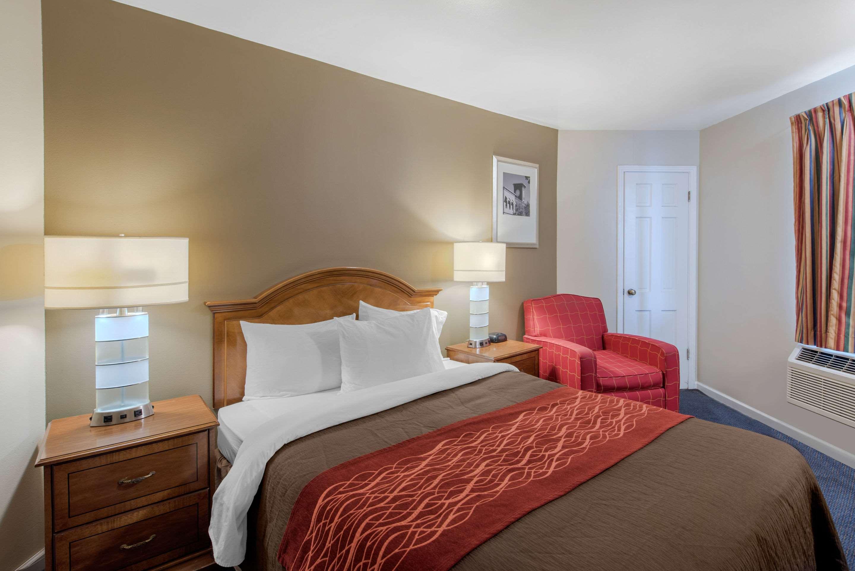 Rodeway Inn Redding — photo 5