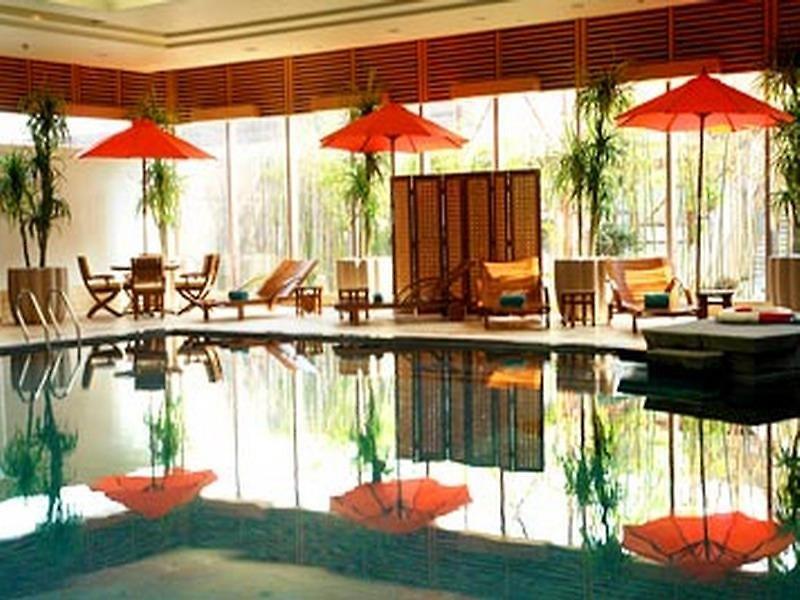 Renaissance Wuhan Hotel — photo 4