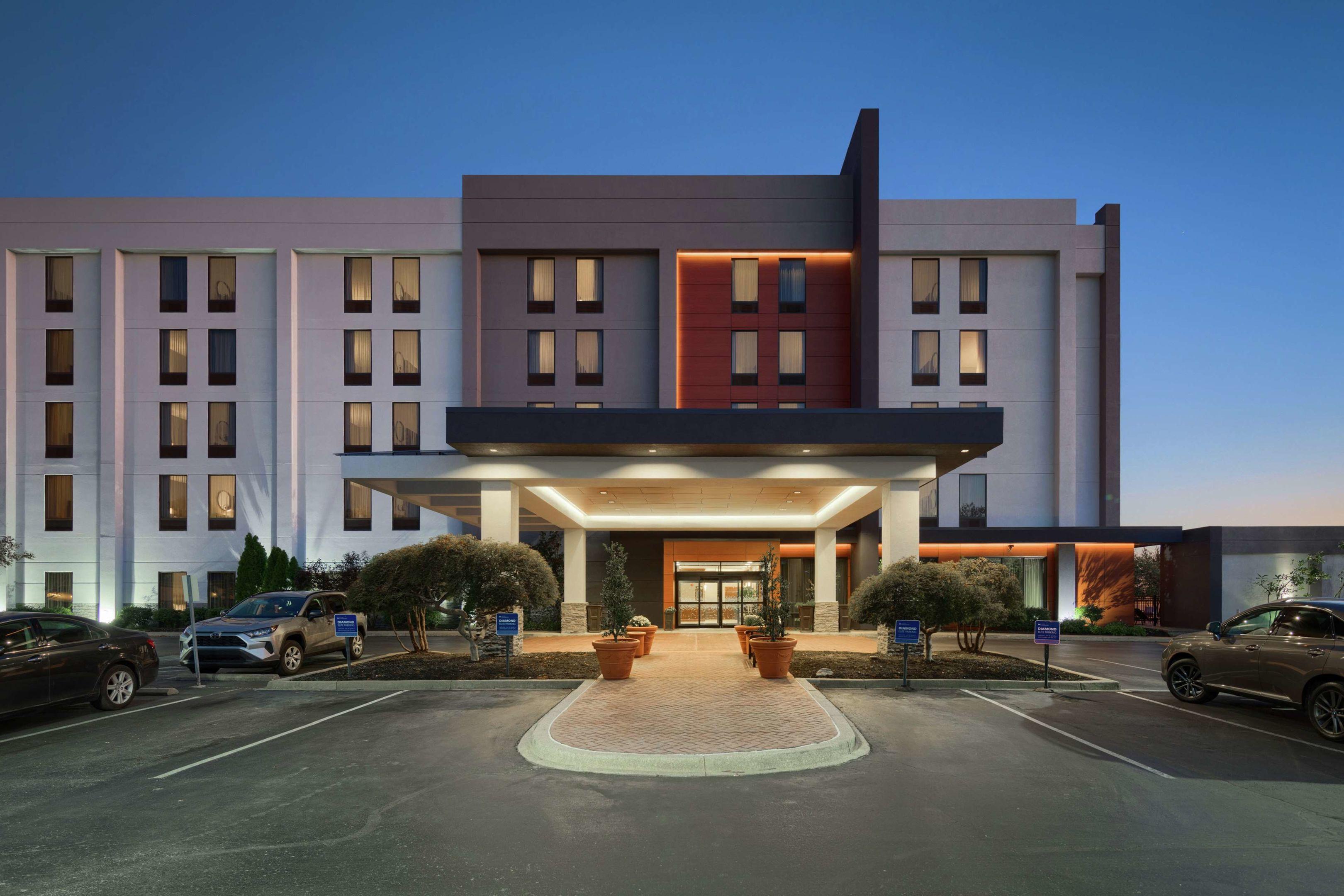 Hampton Inn Louisville I-265 East — photo 5