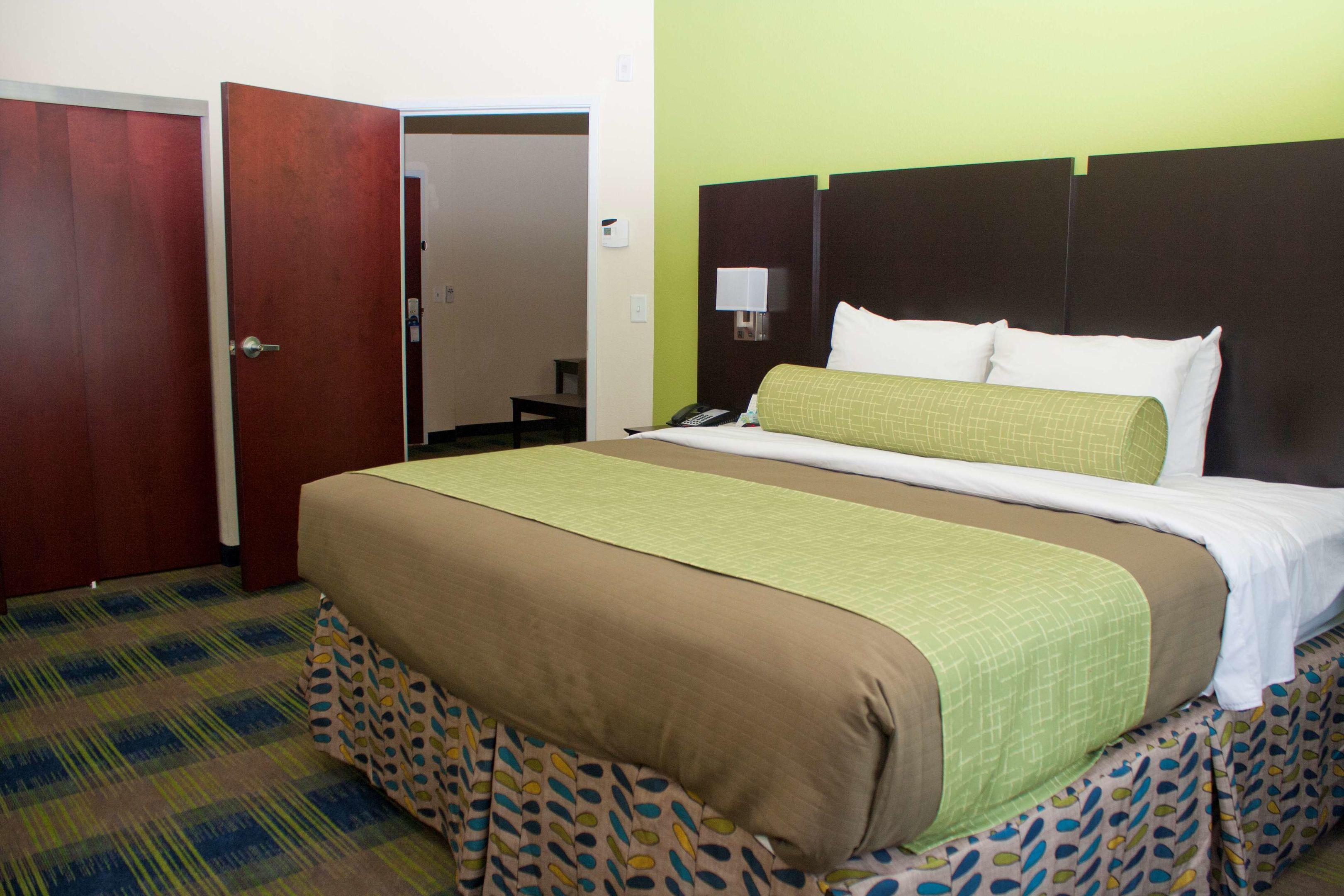 Best Western Plus Pratt — photo 5